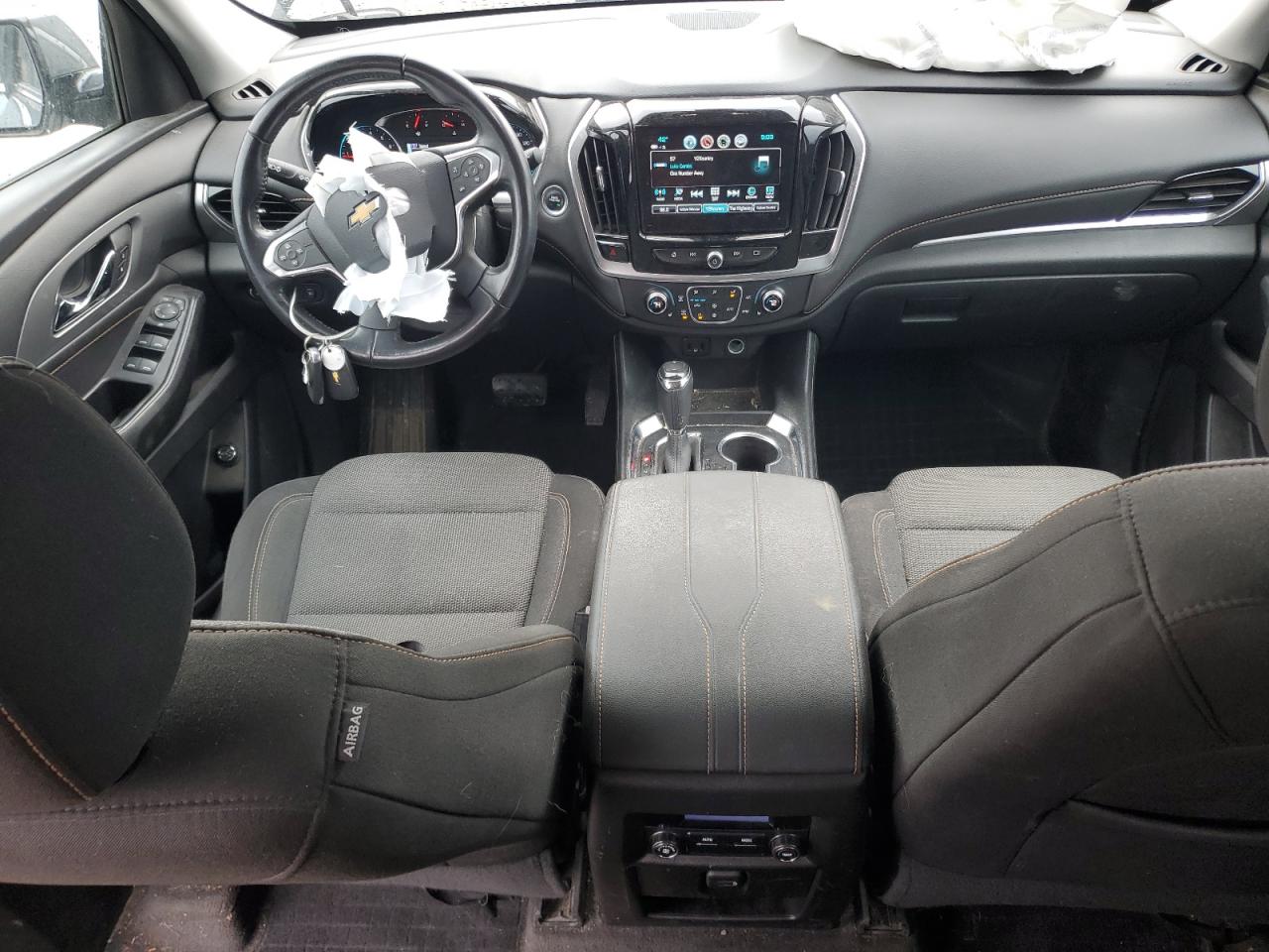 2019 Chevrolet Traverse VIN 1GNERGKW0KJ277662 Copart auction photo, front end damage thumbnail 8