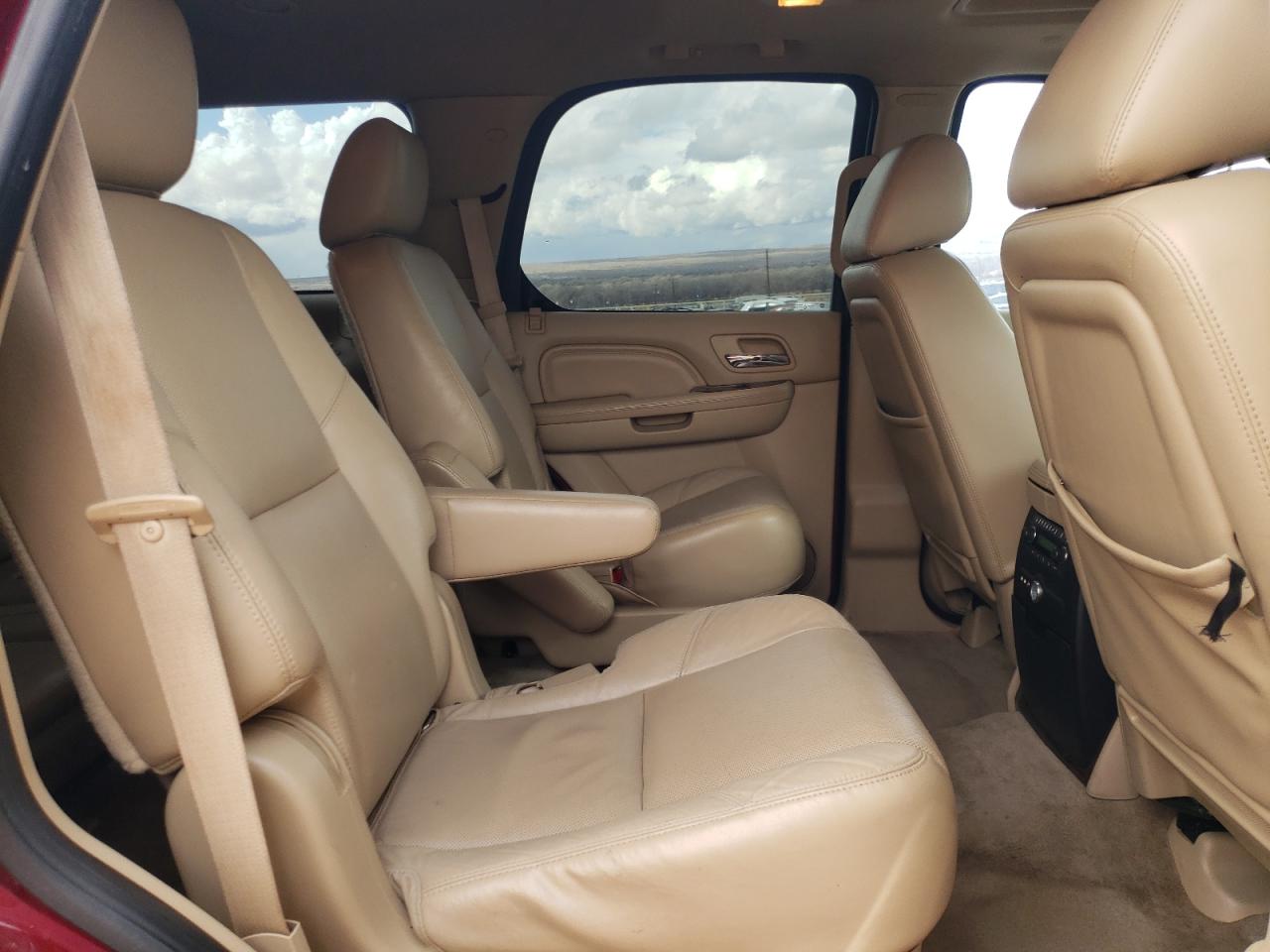 2011 Cadillac Escalade VIN 1GYS4CEFXBR191558 Copart auction photo, front end / side damage thumbnail 11