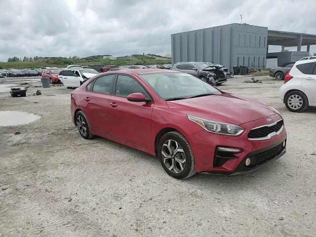 2021 KIA Forte VIN 3KPF24AD9ME285467 Copart auction photo, side / minor dent/scratches damage thumbnail 11