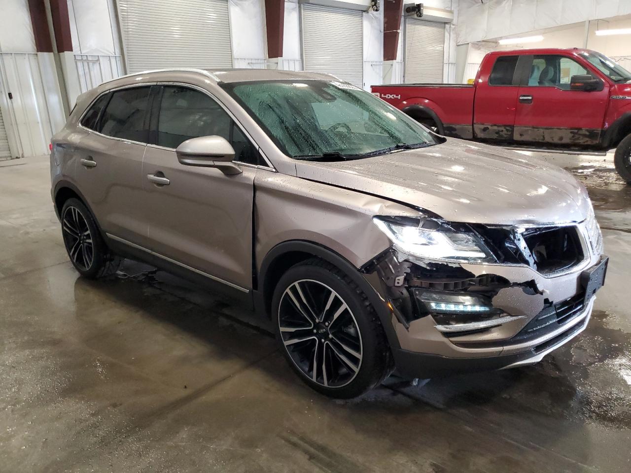 2018 Lincoln MKC VIN 5LMTJ3DH9JUL00571 Copart auction photo, front end damage thumbnail 4