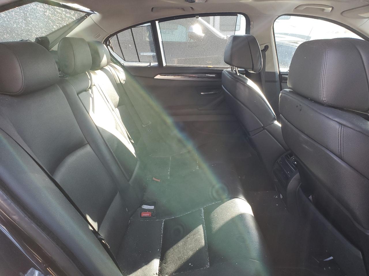2011 BMW 5er VIN WBAFU7C55BC779036 Copart auction photo, vandalism damage thumbnail 10