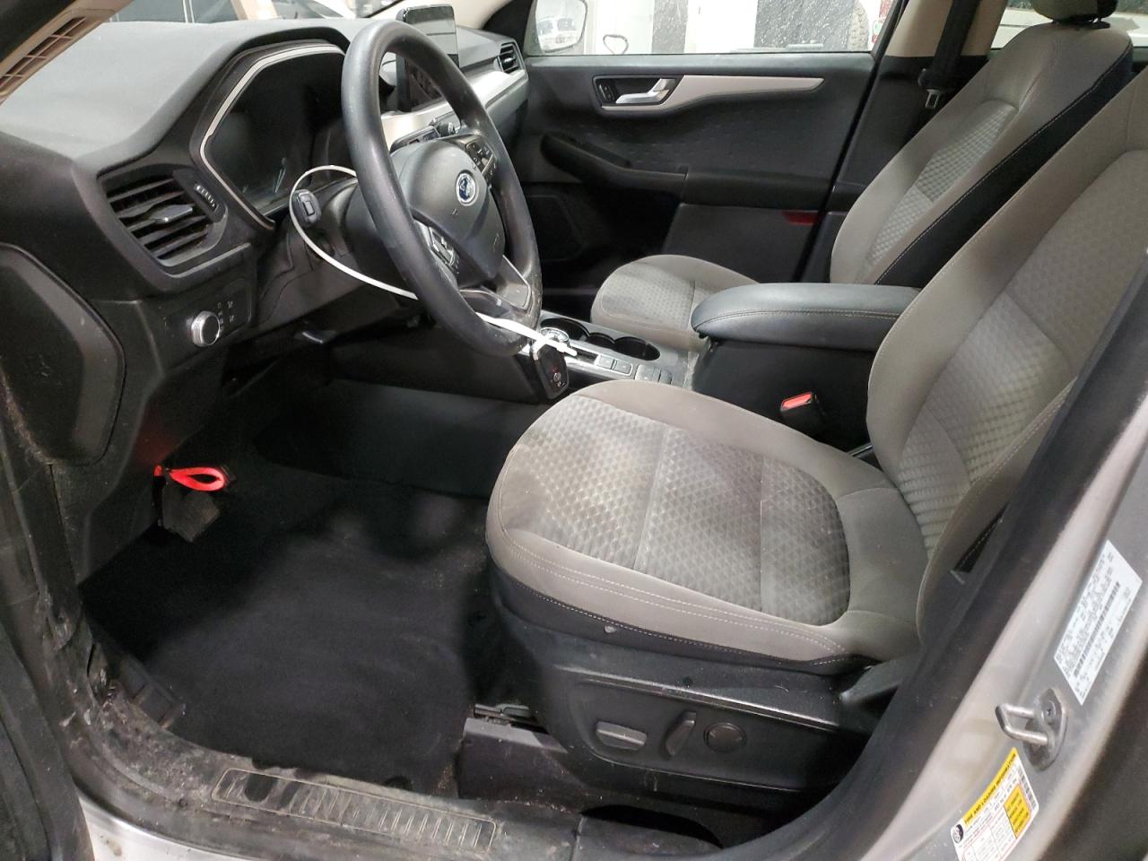2020 Ford Escape VIN 1FMCU9G69LUC25638 Copart auction photo, side / rear end damage thumbnail 7