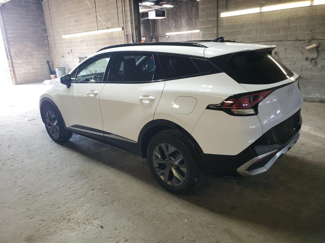 2023 KIA Sportage VIN 5XYK4CAF9PG087323 Copart auction photo, front end damage thumbnail 2