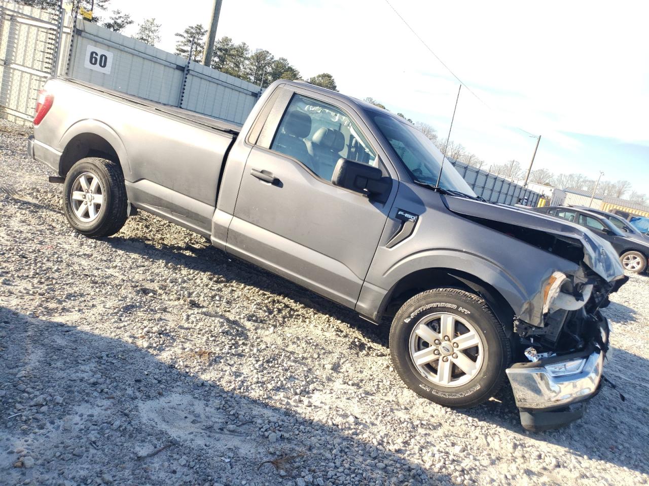 2021 Ford F-150 VIN 1FTMF1CB0MKE15736 Copart auction photo, front end / minor dent/scratches damage thumbnail 4