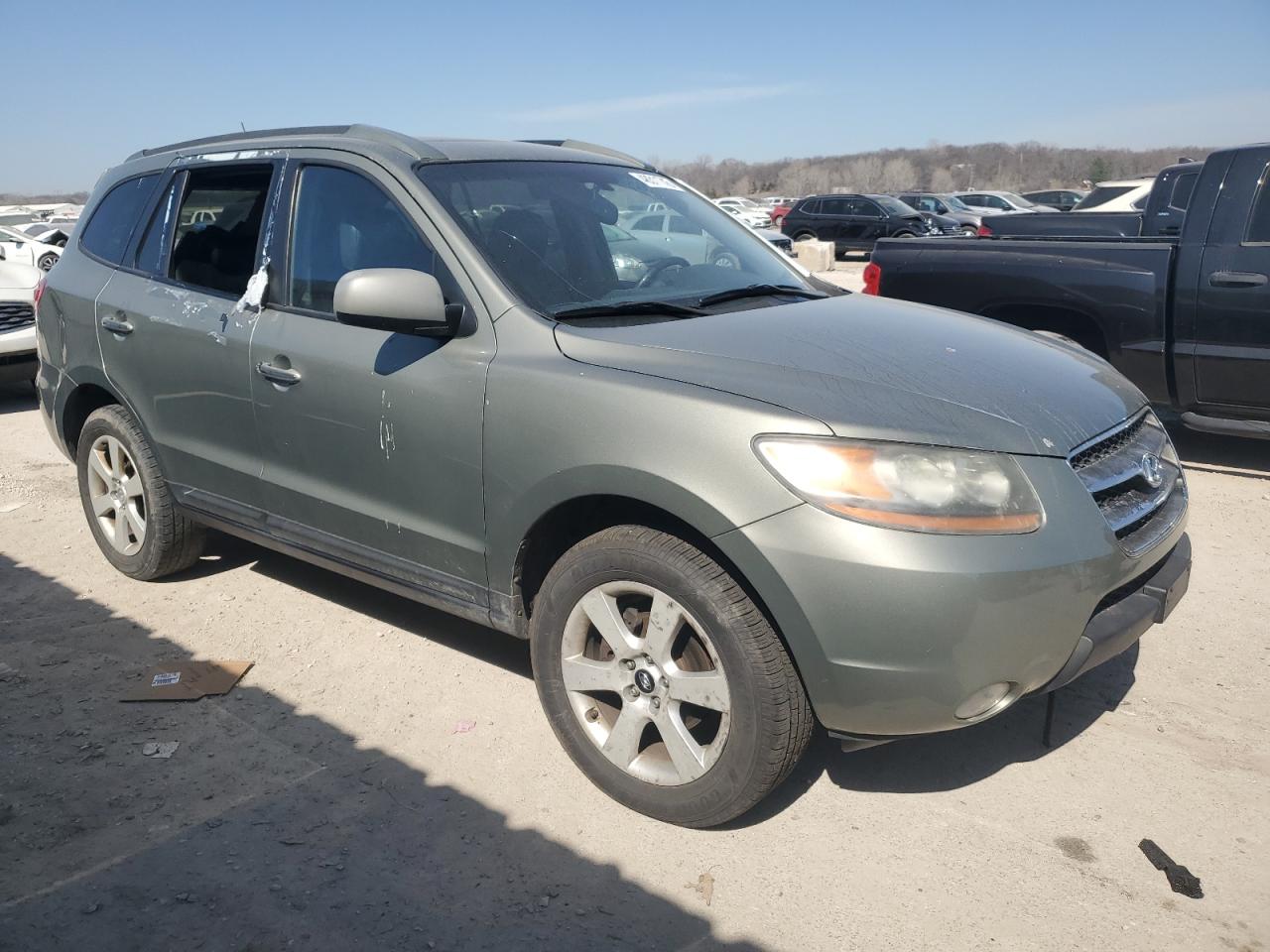2008 Hyundai Santa Fe VIN 5NMSH13E38H151277 Copart auction photo, vandalism damage thumbnail 4