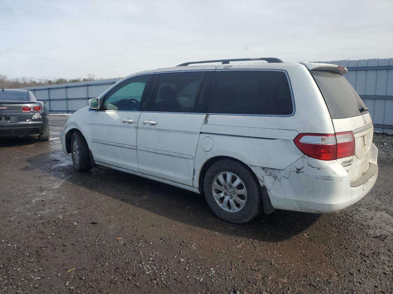 2006 Honda Odyssey VIN 5FNRL38886B068759 Copart auction photo, front end / minor dent/scratches damage thumbnail 2
