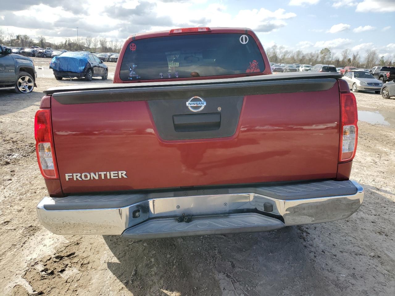 2013 Nissan Navara (Frontier) VIN 1N6AD0ER6DN713555 Copart auction photo, front end / undercarriage damage thumbnail 6