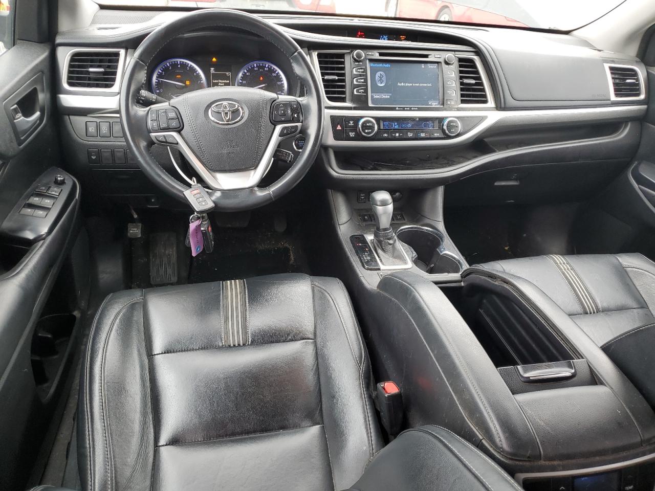 2018 Toyota Highlander VIN 5TDJZRFH5JS541345 Copart auction photo, front end damage thumbnail 8