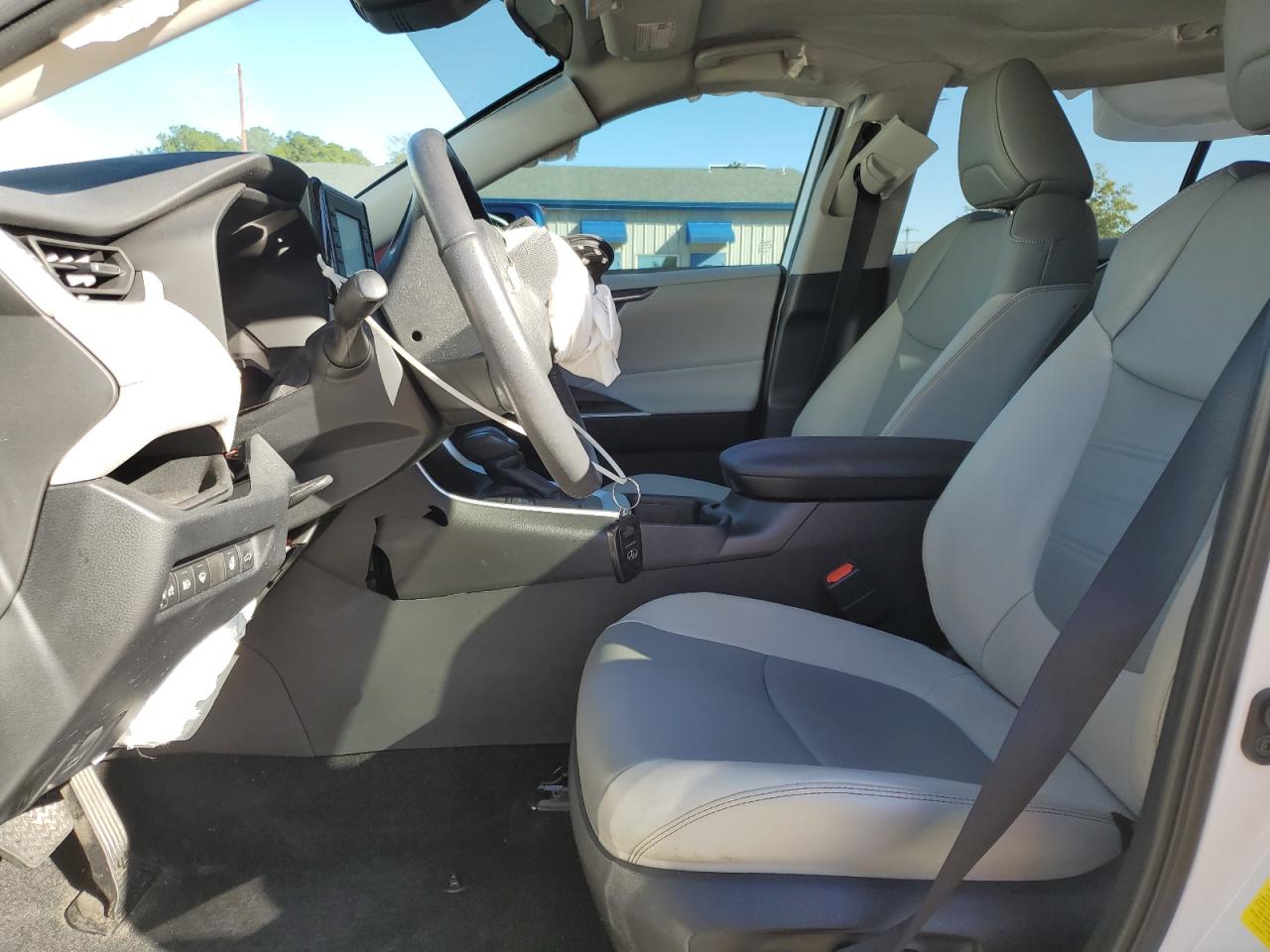 2022 Toyota RAV 4 VIN 2T3C1RFV2NW226464 Copart auction photo, front end damage thumbnail 7