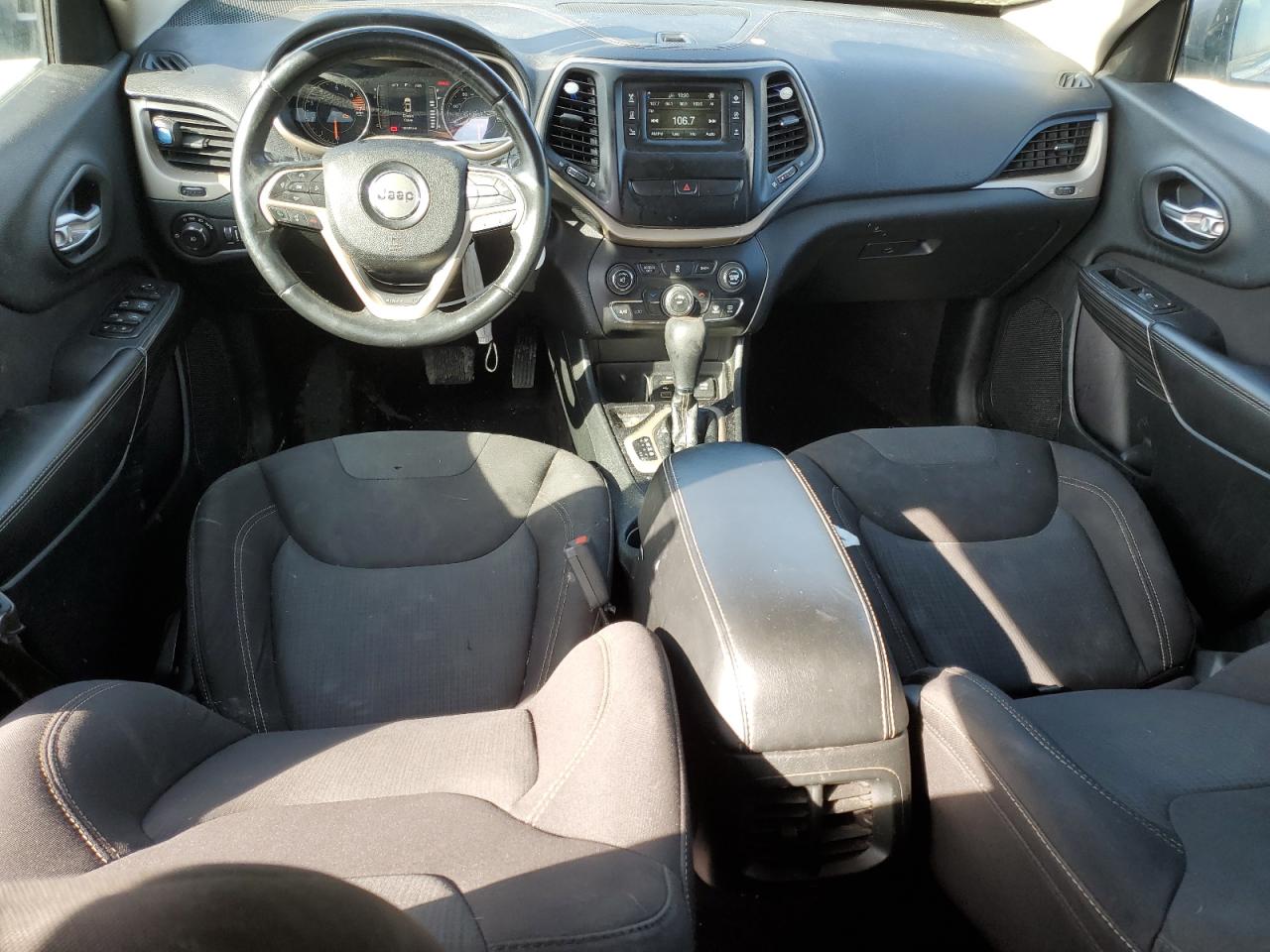 2016 Jeep Grand Cherokee VIN 1C4PJLCB0GW374304 Copart auction photo, front end damage thumbnail 8