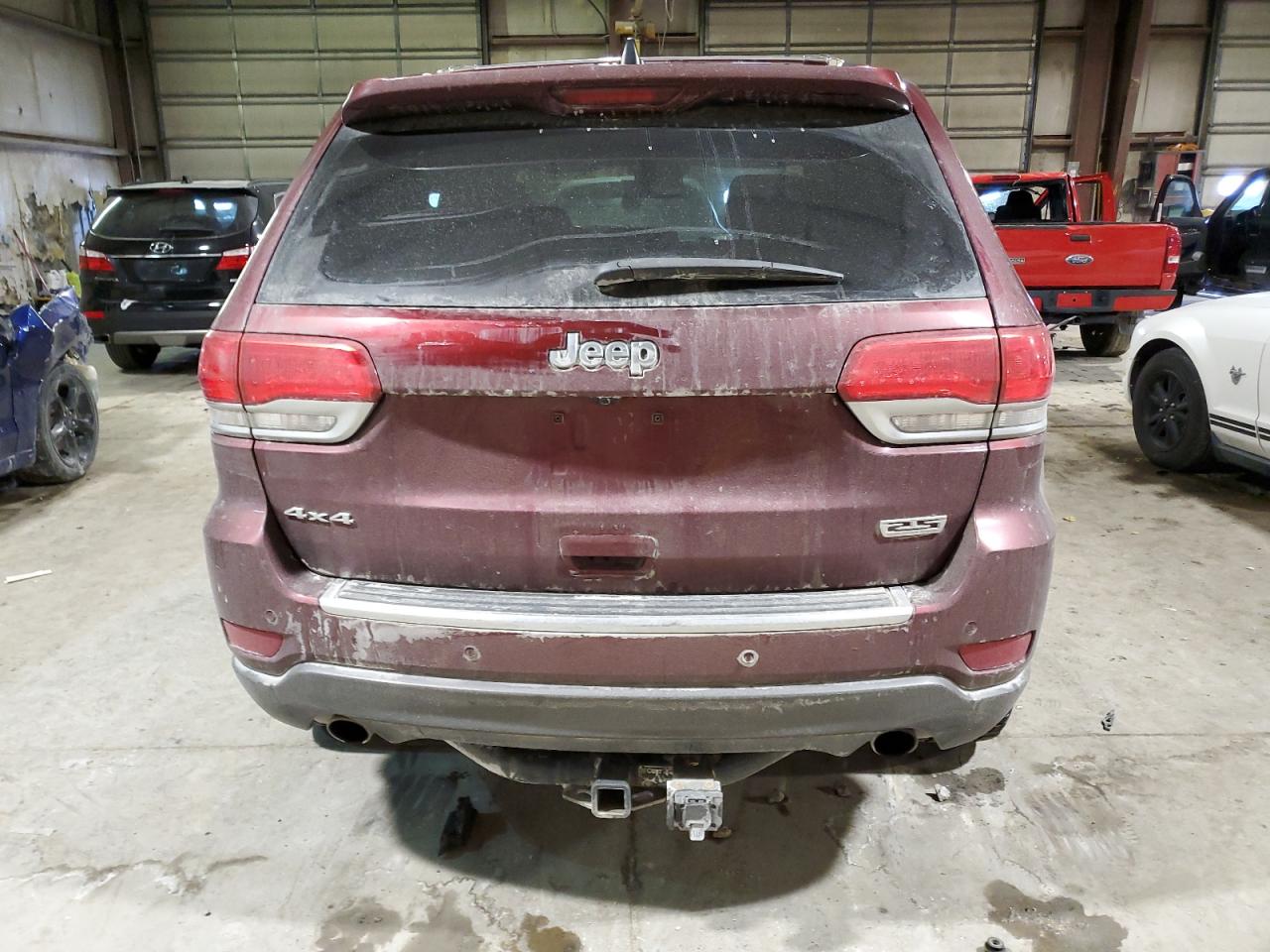2018 Jeep Grand Cherokee VIN 1C4RJFBG5JC324630 Copart auction photo, front end / minor dent/scratches damage thumbnail 6