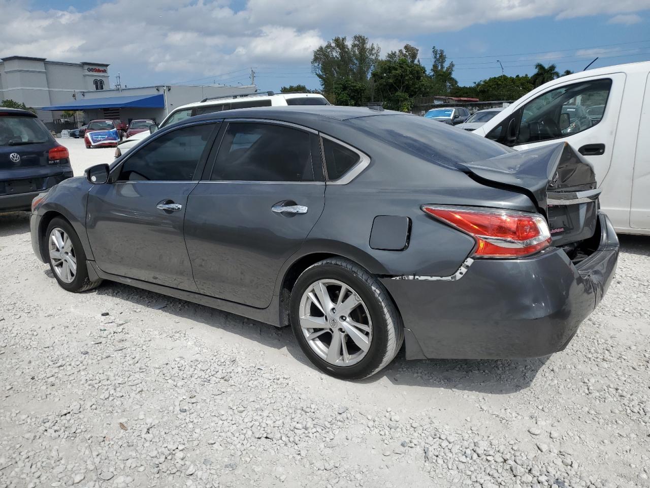 2015 Nissan Altima VIN 1N4AL3AP6FC204064 Copart auction photo, rear end damage thumbnail 2