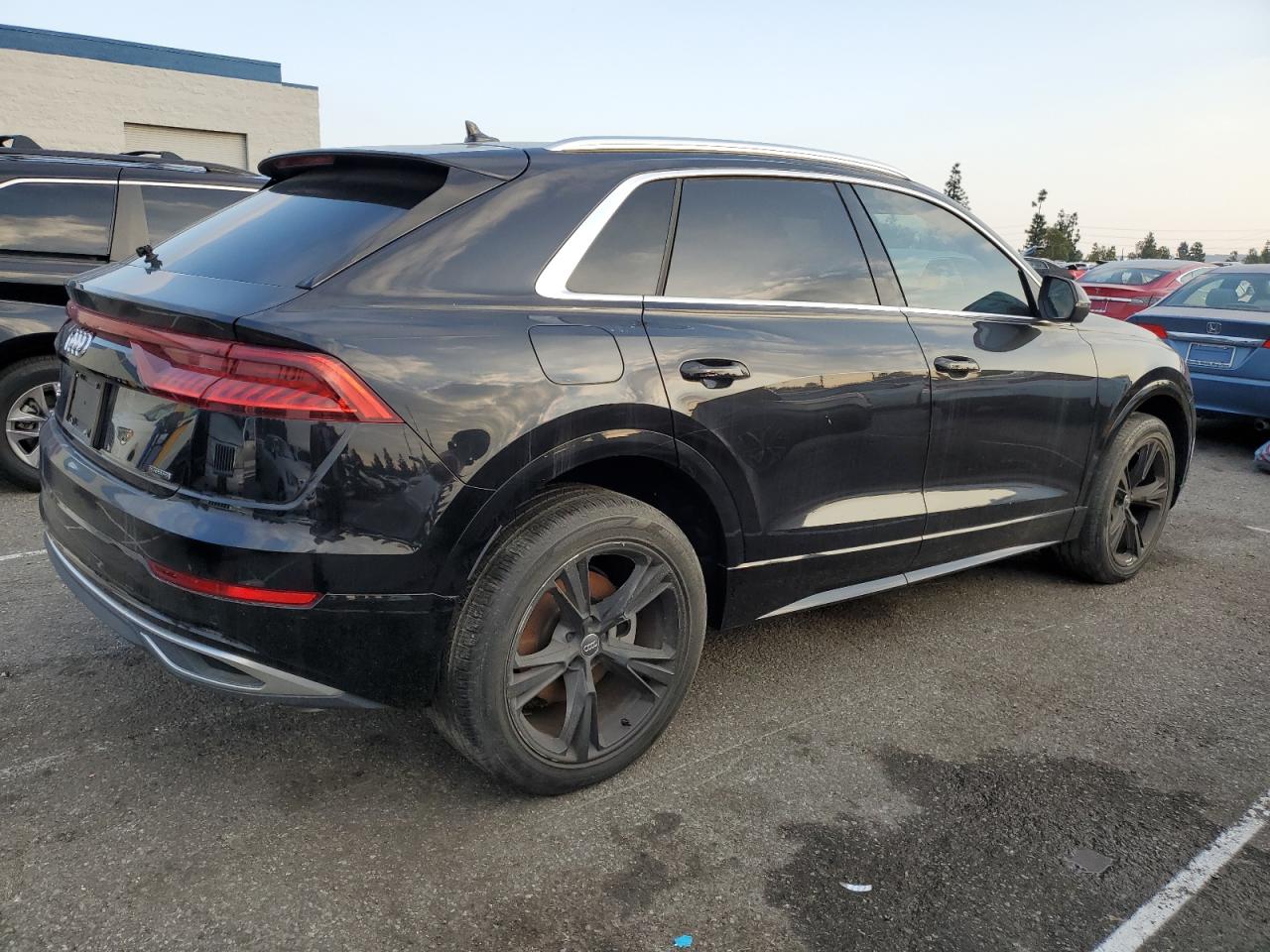 2019 Audi Q8 VIN WA1AVAF13KD011091 Copart auction photo, minor dent/scratches damage thumbnail 3
