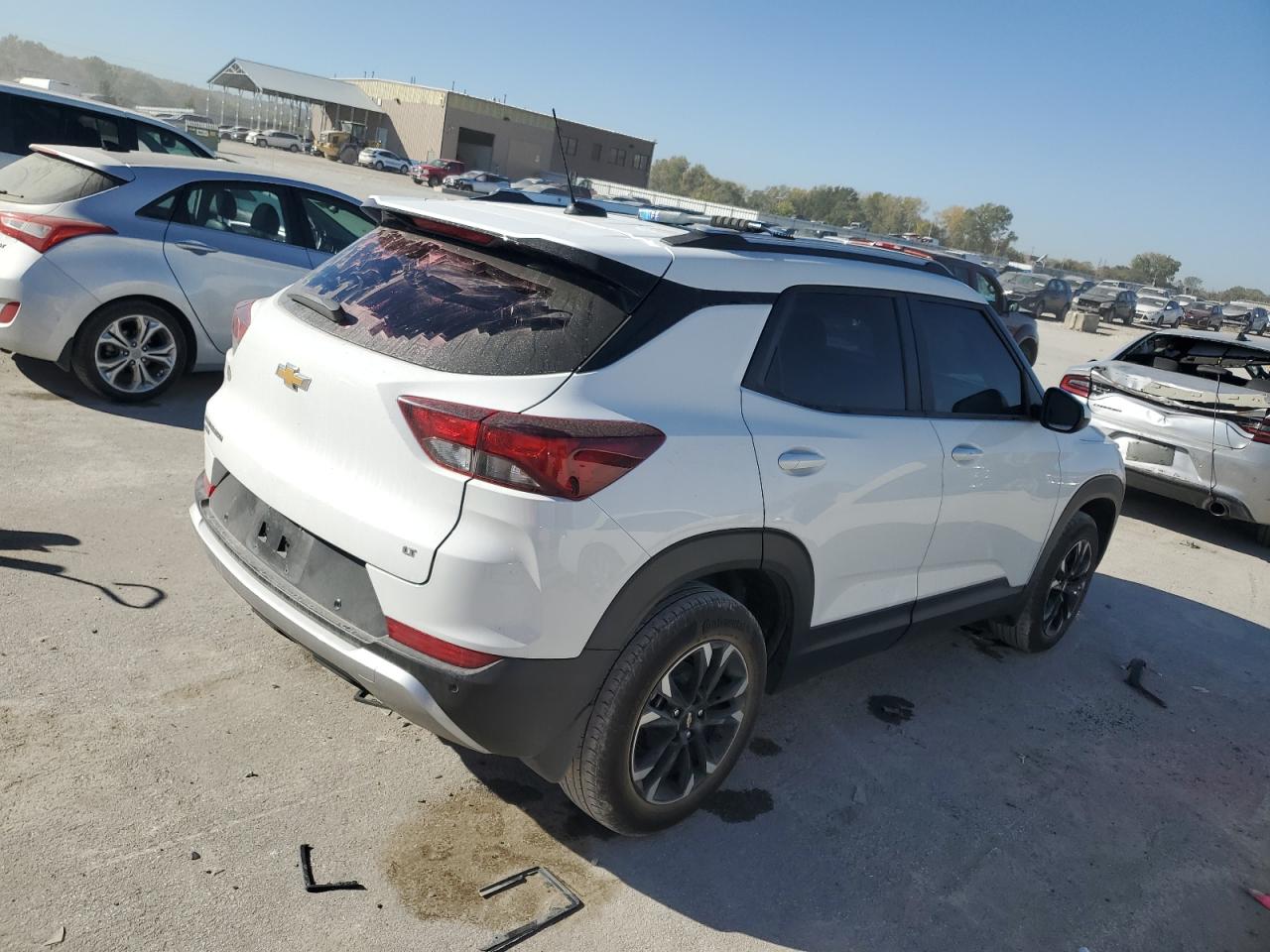 2021 Chevrolet TrailBlazer VIN KL79MRSL5MB150278 Copart auction photo, side damage thumbnail 3