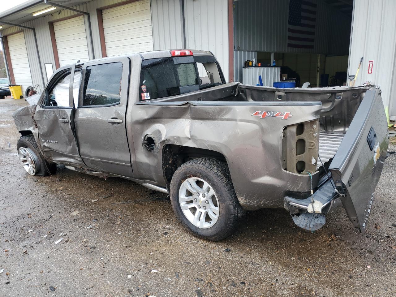 2015 Chevrolet Silverado VIN 3GCUKREC5FG328361 Copart auction photo, all over damage thumbnail 2