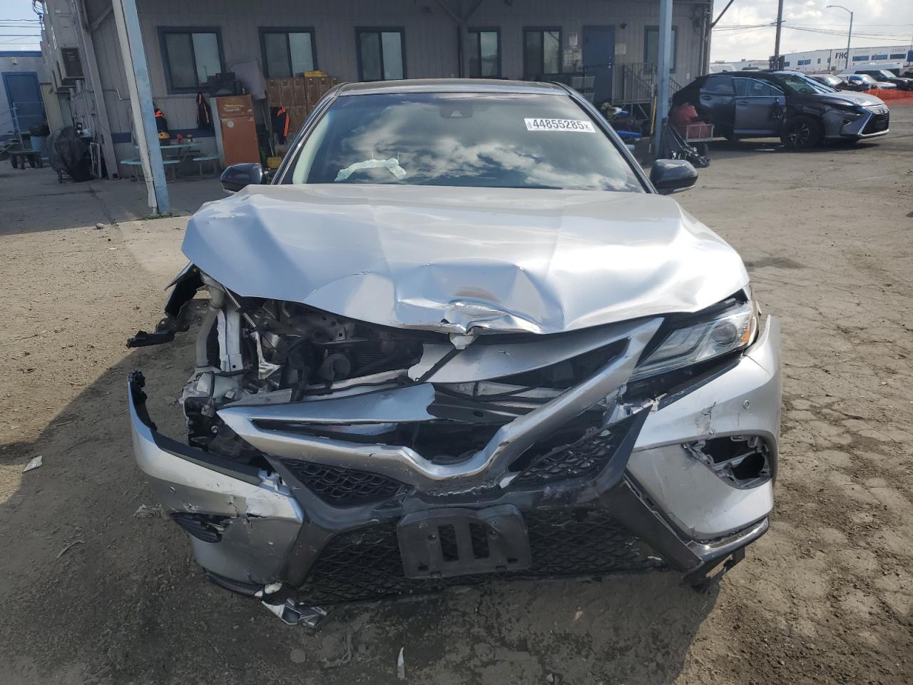 2018 Toyota Camry VIN 4T1B61HK9JU036942 Copart auction photo, front end damage thumbnail 5