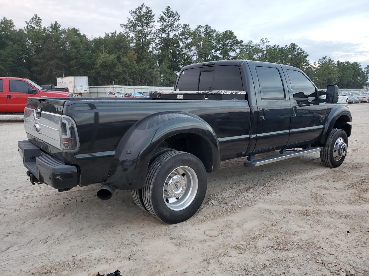 2011 Ford F350 VIN 1FT8W3DT4BEB02981 Copart auction photo, replaced vin / minor dent/scratches damage thumbnail 3