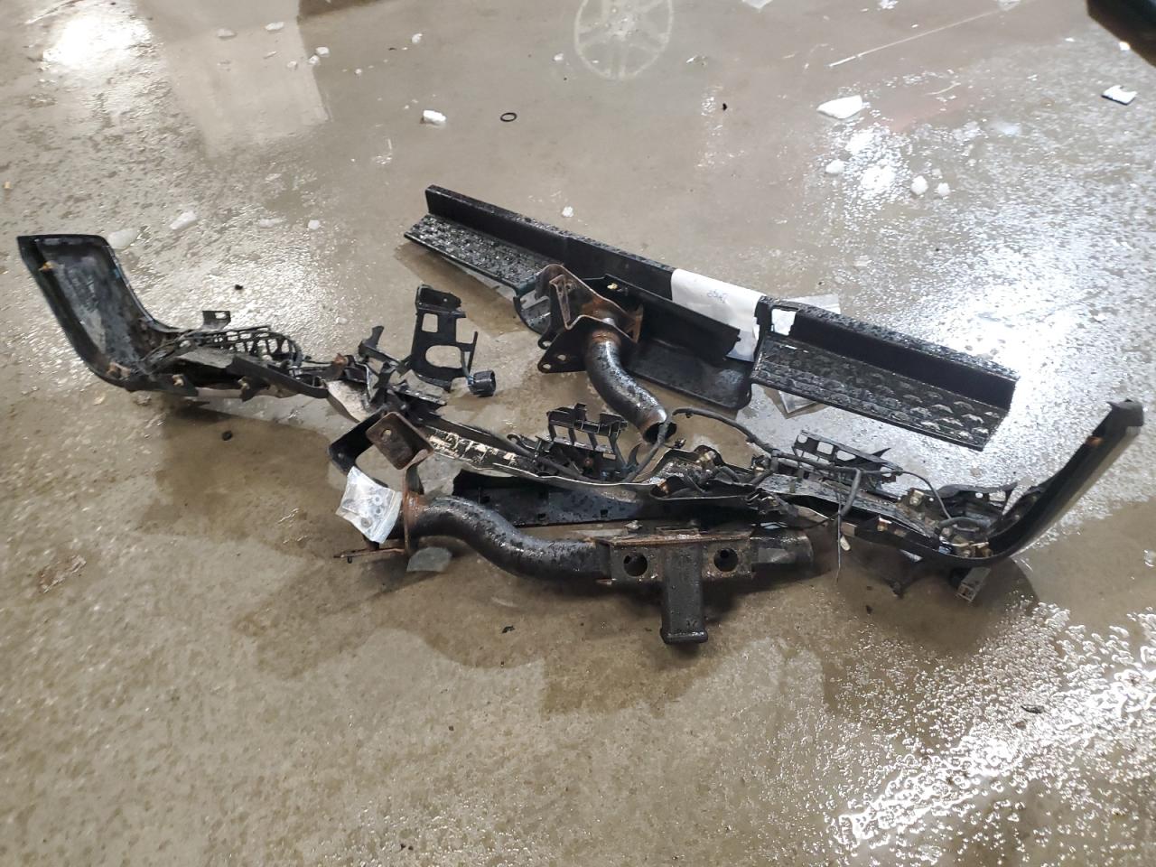 2019 RAM 1500 VIN 1C6SRFFT4KN906572 Copart auction photo, rear end damage thumbnail 12