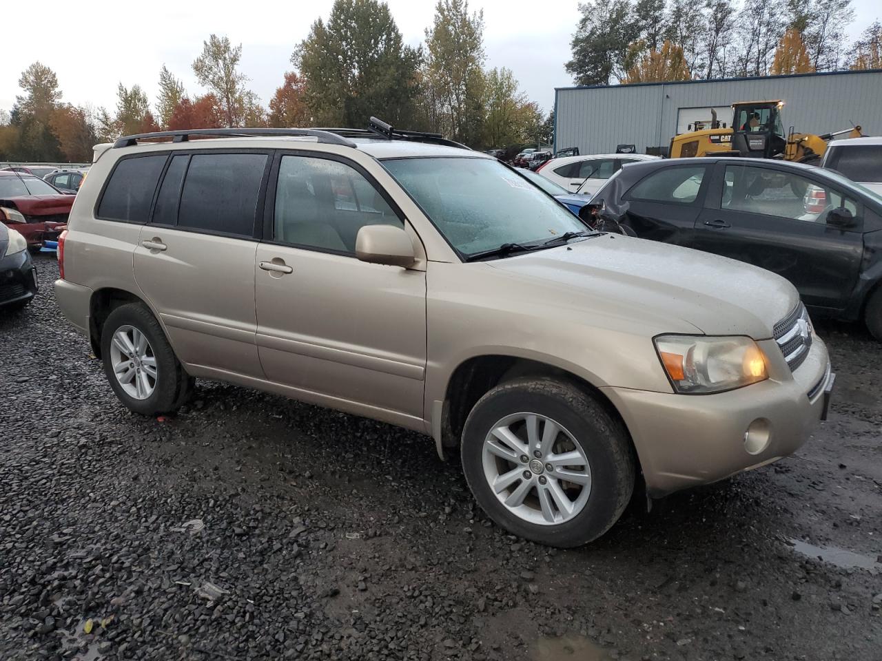 2006 Toyota Highlander VIN JTEEW21A060007784 Copart auction photo, all over / front end damage thumbnail 4