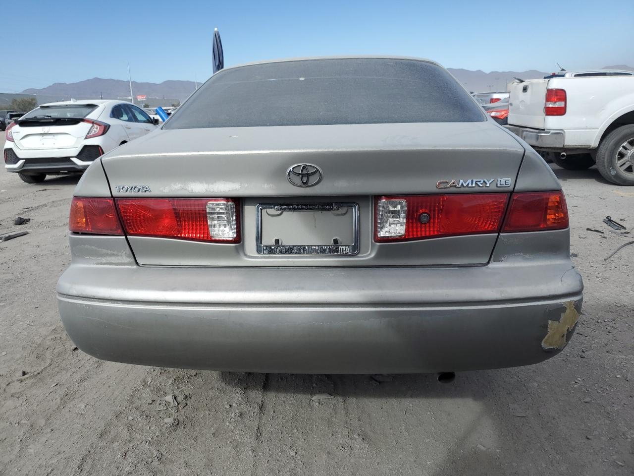 2001 Toyota Camry VIN JT2BG22K910554596 Copart auction photo, side / front end damage thumbnail 6