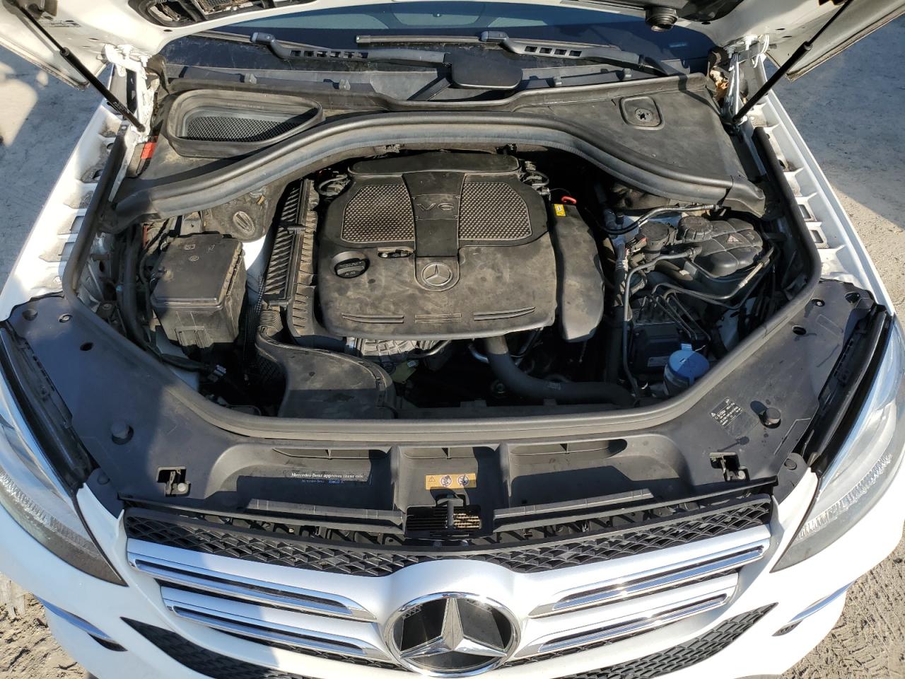 2016 Mercedes-Benz GLE VIN 4JGDA5JB4GA710871 Copart auction photo, minor dent/scratches damage thumbnail 12