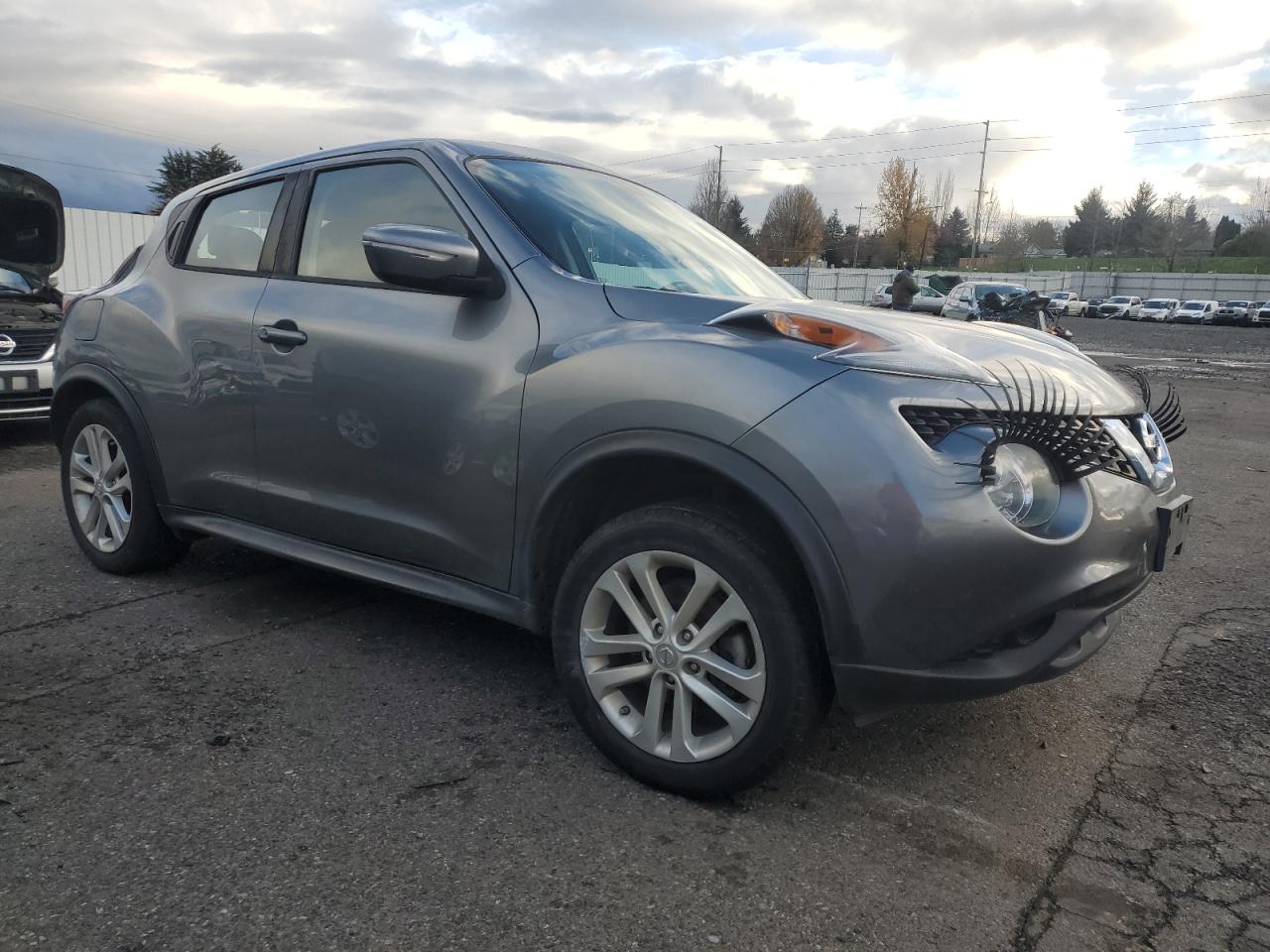 2016 Nissan Juke VIN JN8AF5MV2GT656185 Copart auction photo, rear end / undercarriage damage thumbnail 4