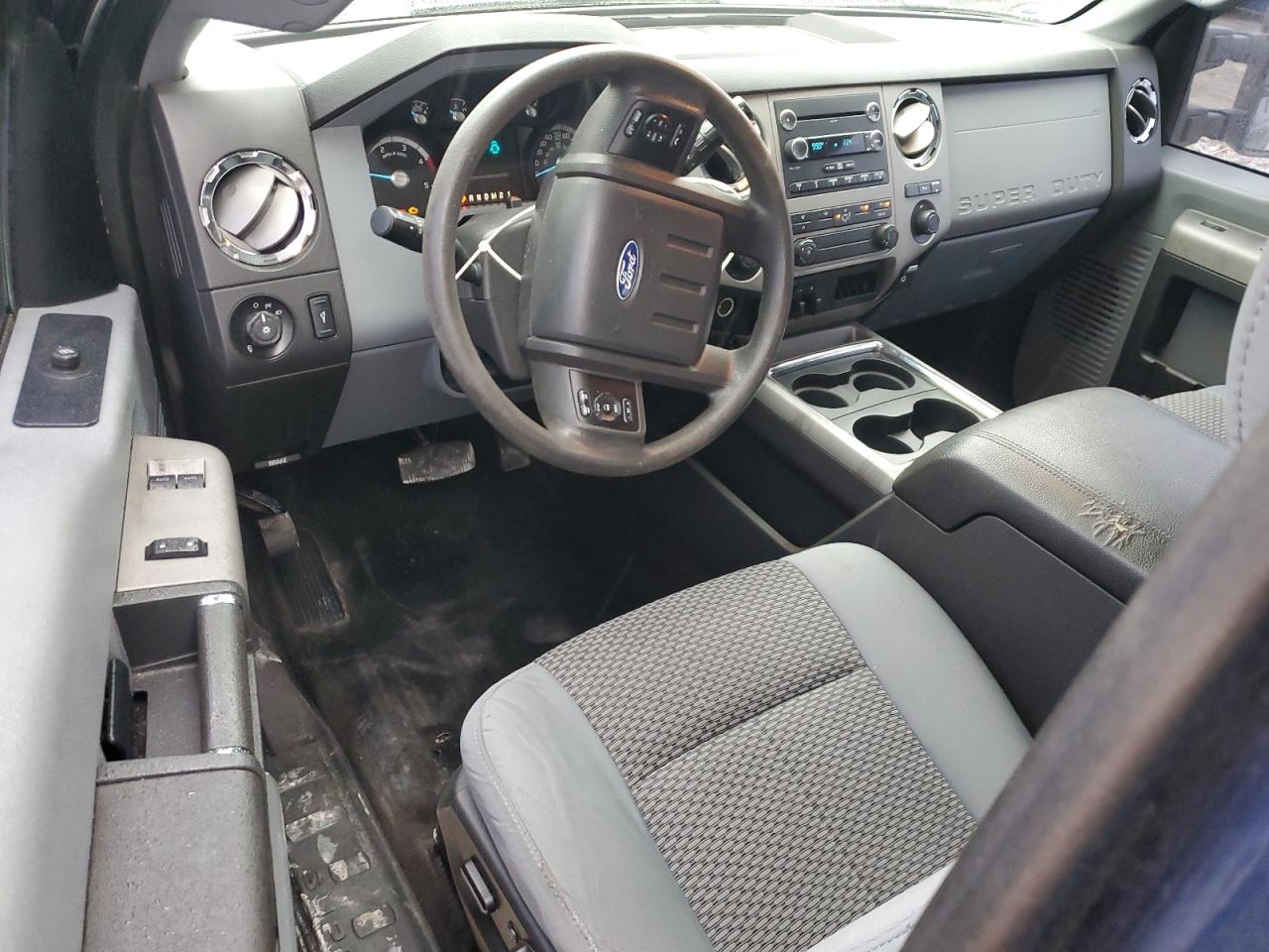 2013 Ford F250 VIN 1FT7X2AT3DEA94916 Copart auction photo, front end / mechanical damage thumbnail 8