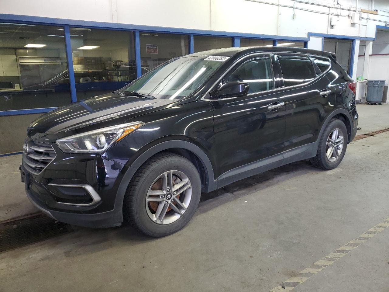2017 Hyundai Santa Fe VIN 5NMZTDLB2HH000130