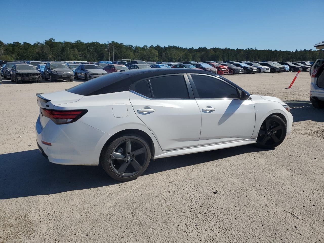 2022 Nissan Sentra VIN 3N1AB8DV4NY263370 Copart auction photo, front end damage thumbnail 3
