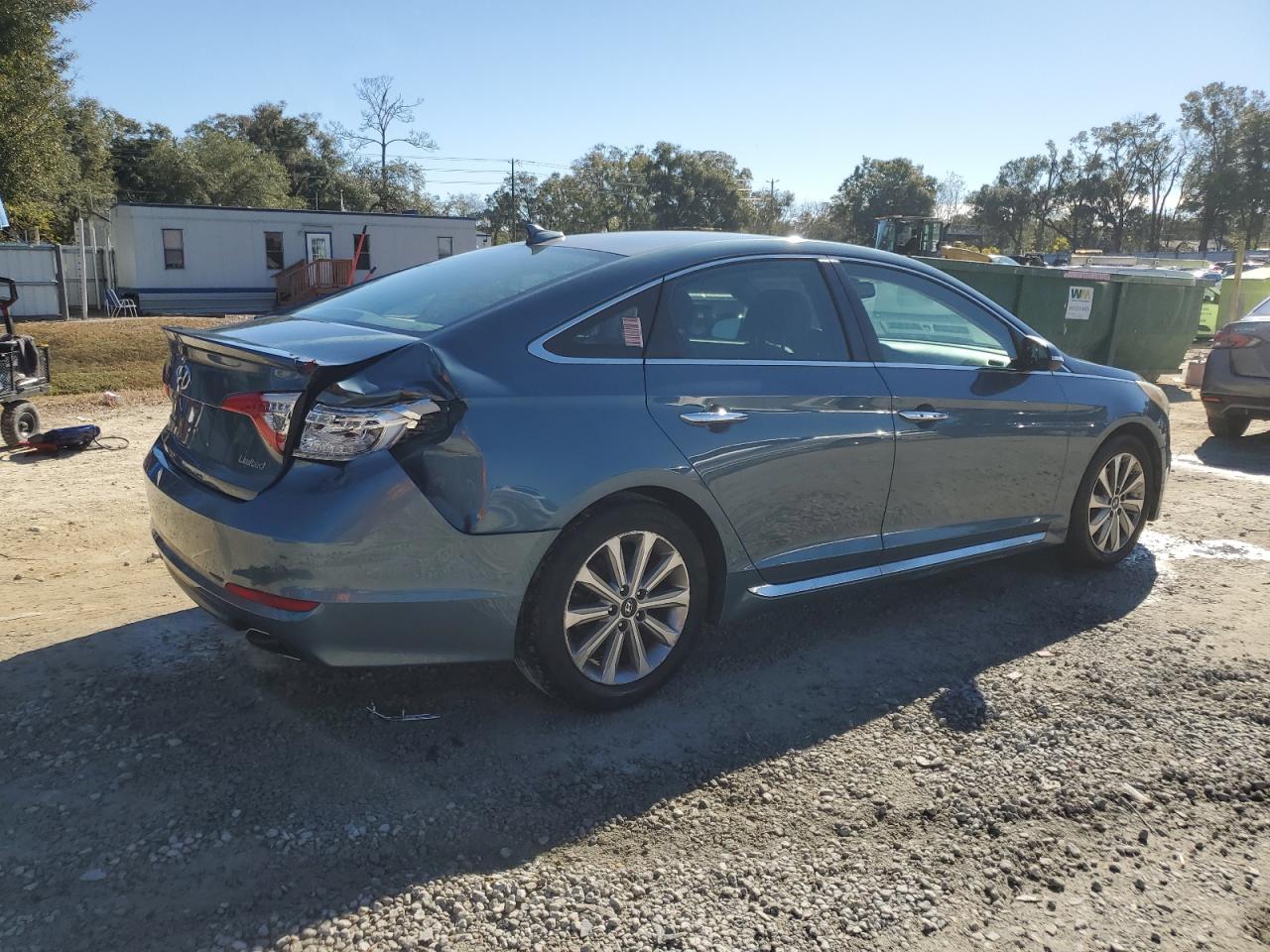 2017 Hyundai Sonata VIN 5NPE34AF0HH592425 Copart auction photo, rear end damage thumbnail 3