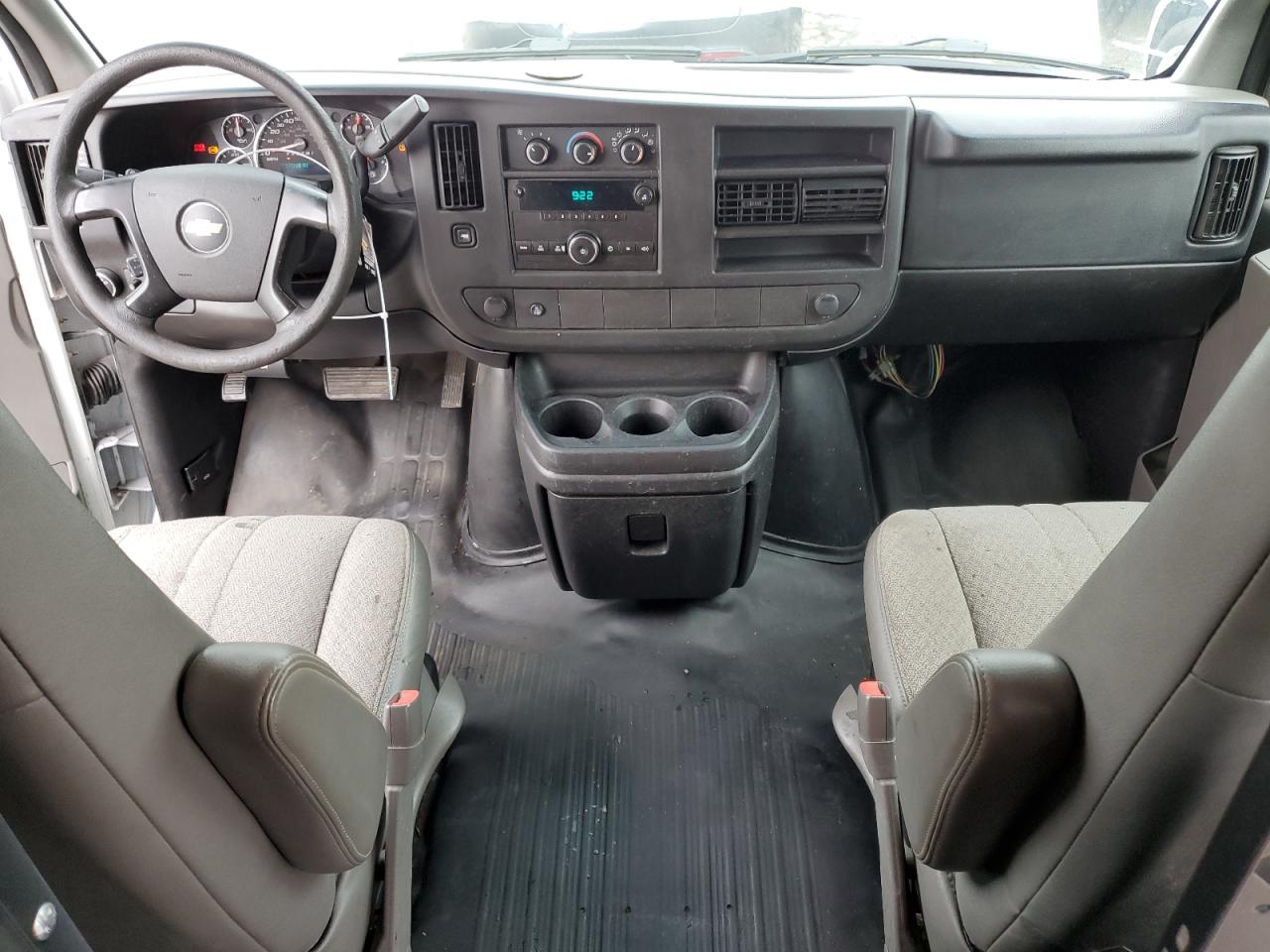 2014 Chevrolet Express VIN 1GCWGGBG1E1118729 Copart auction photo, front end damage thumbnail 8