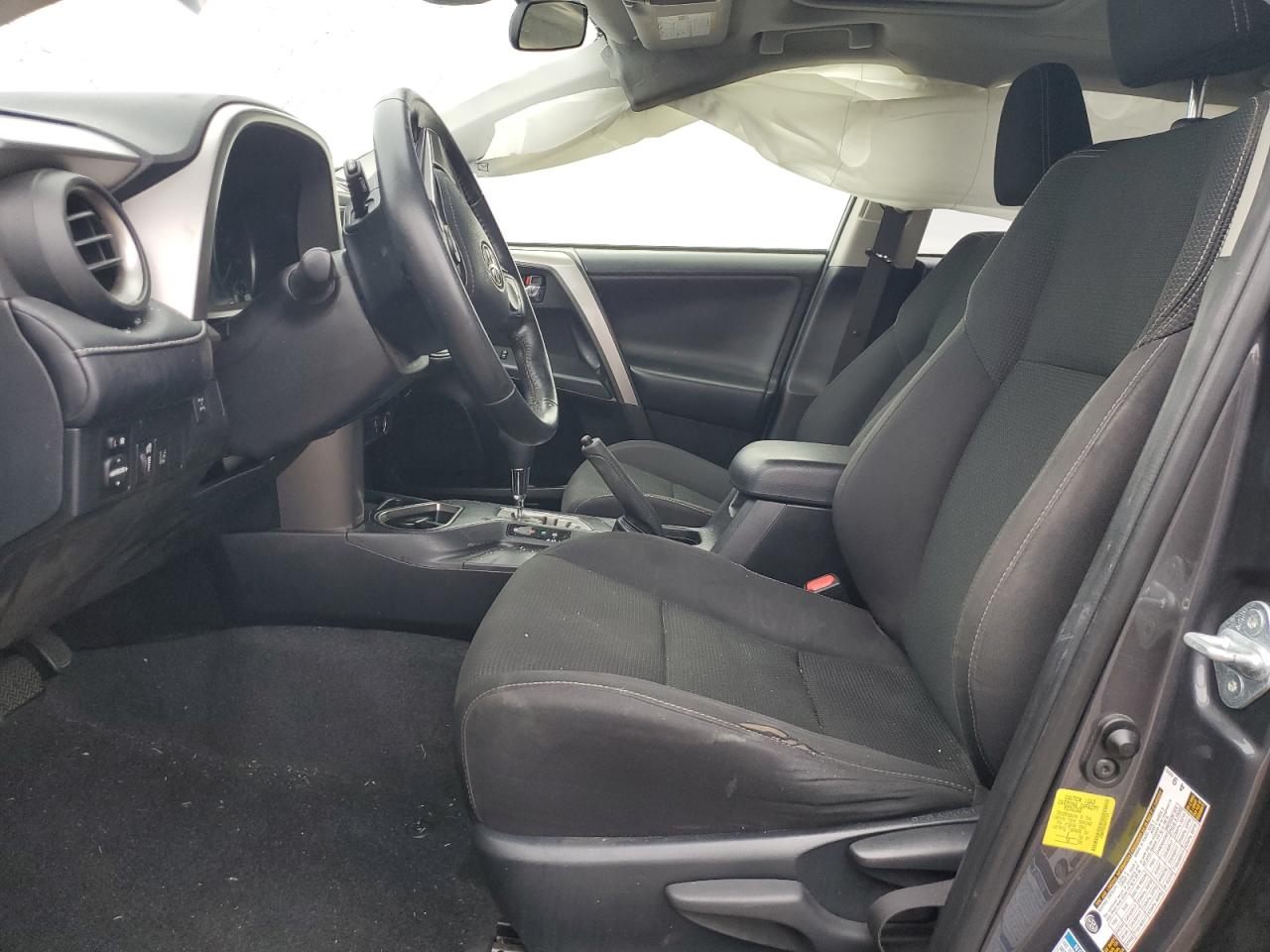 2018 Toyota RAV 4 VIN JTMRFREV3JJ717731 Copart auction photo, front end / side damage thumbnail 7