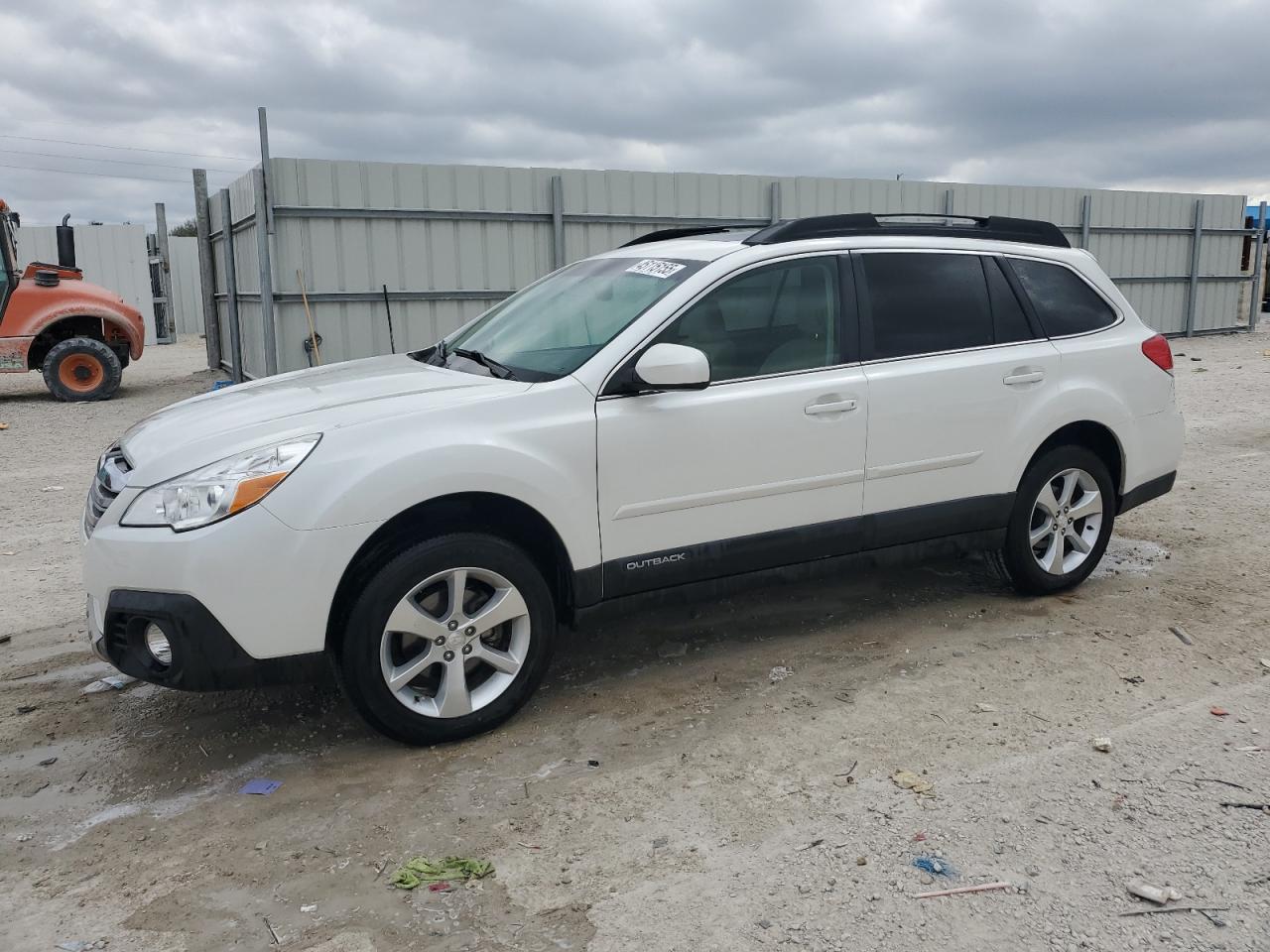 2014 Subaru Outback VIN 4S4BRBLC8E3208841