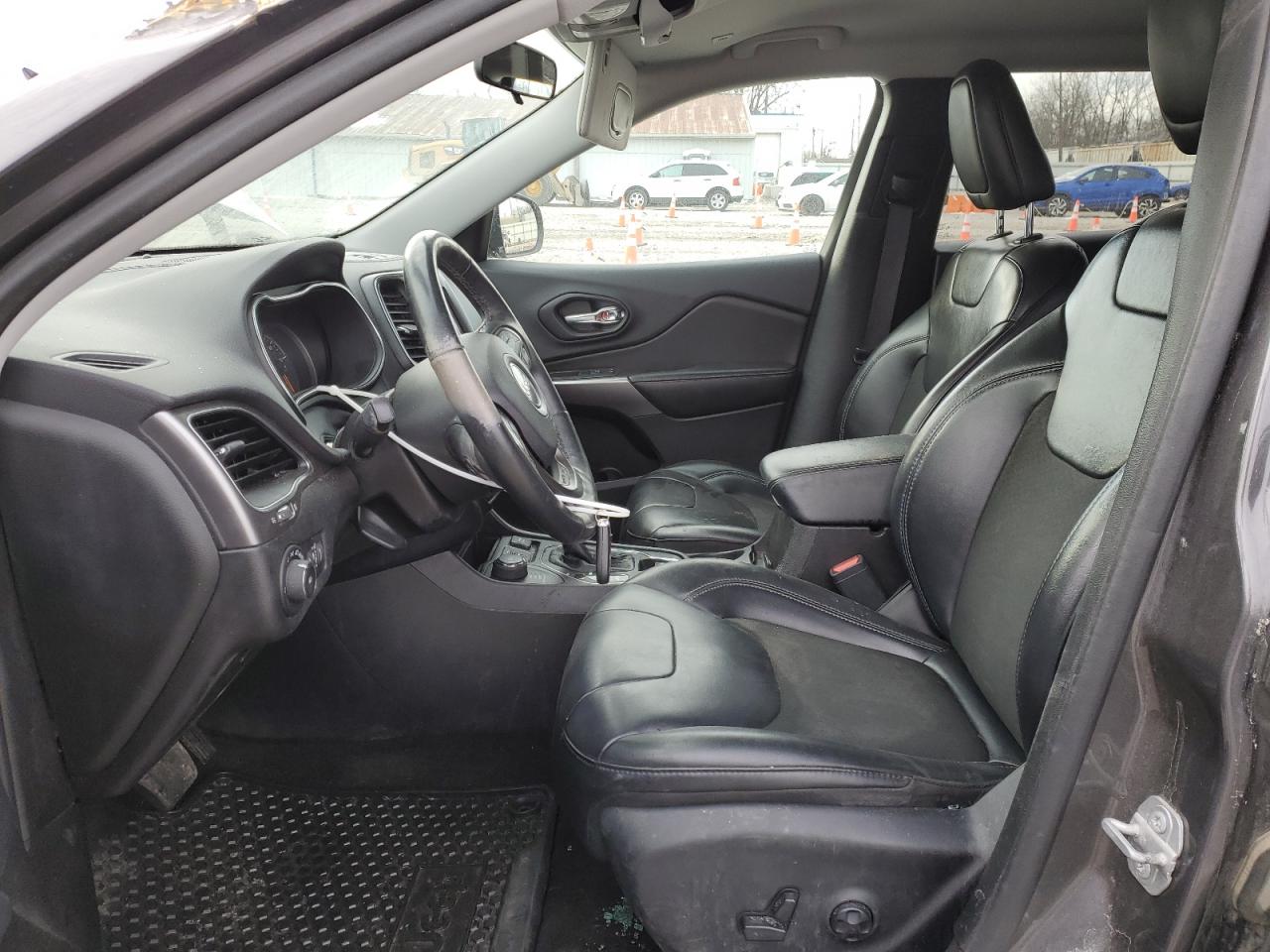 2019 Jeep Grand Cherokee VIN 1C4PJMLBXKD132260 Copart auction photo, side / front end damage thumbnail 7
