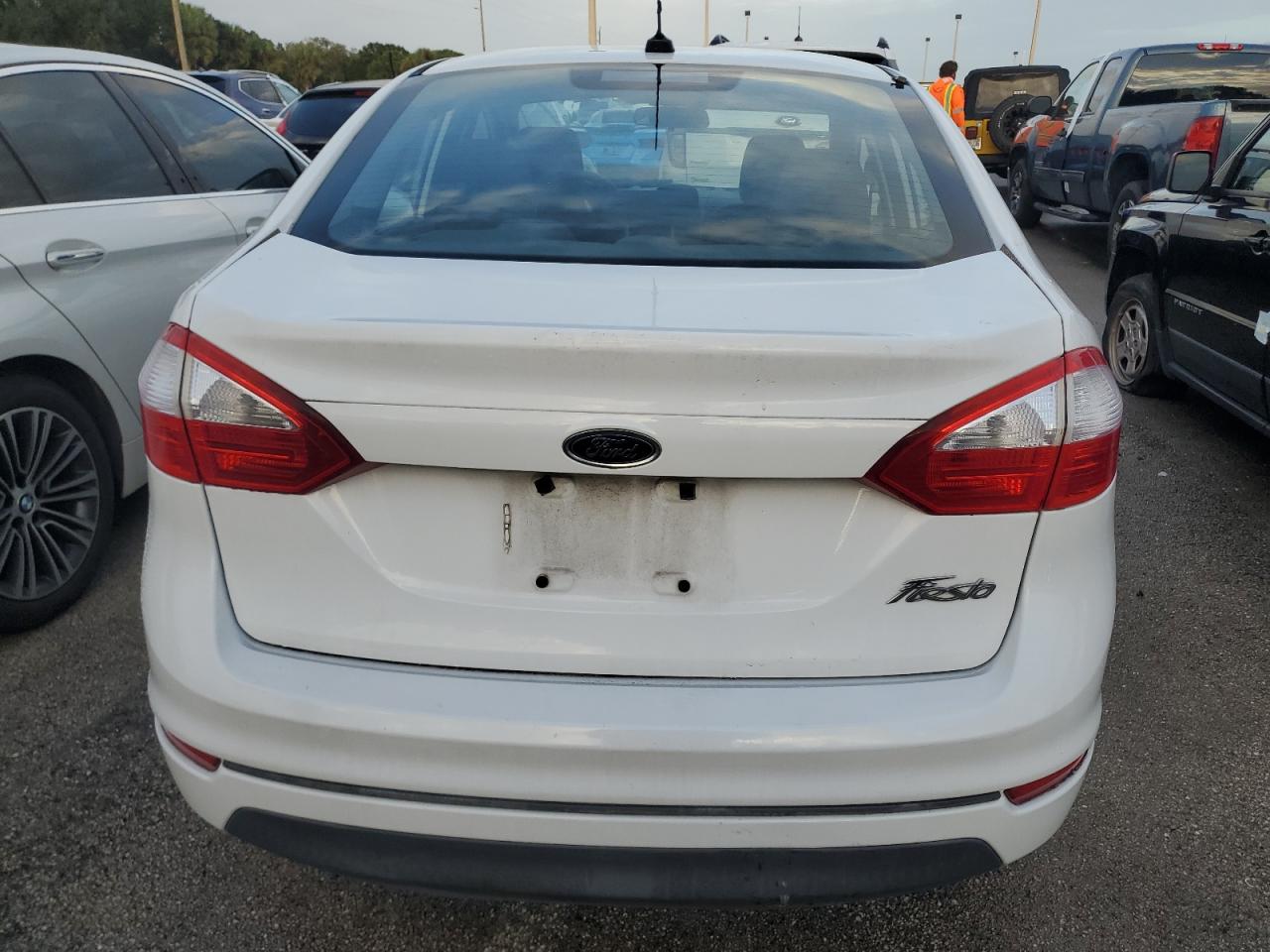 2014 Ford Fiesta VIN 3FADP4AJ7EM150774 Copart auction photo, water/flood damage thumbnail 6