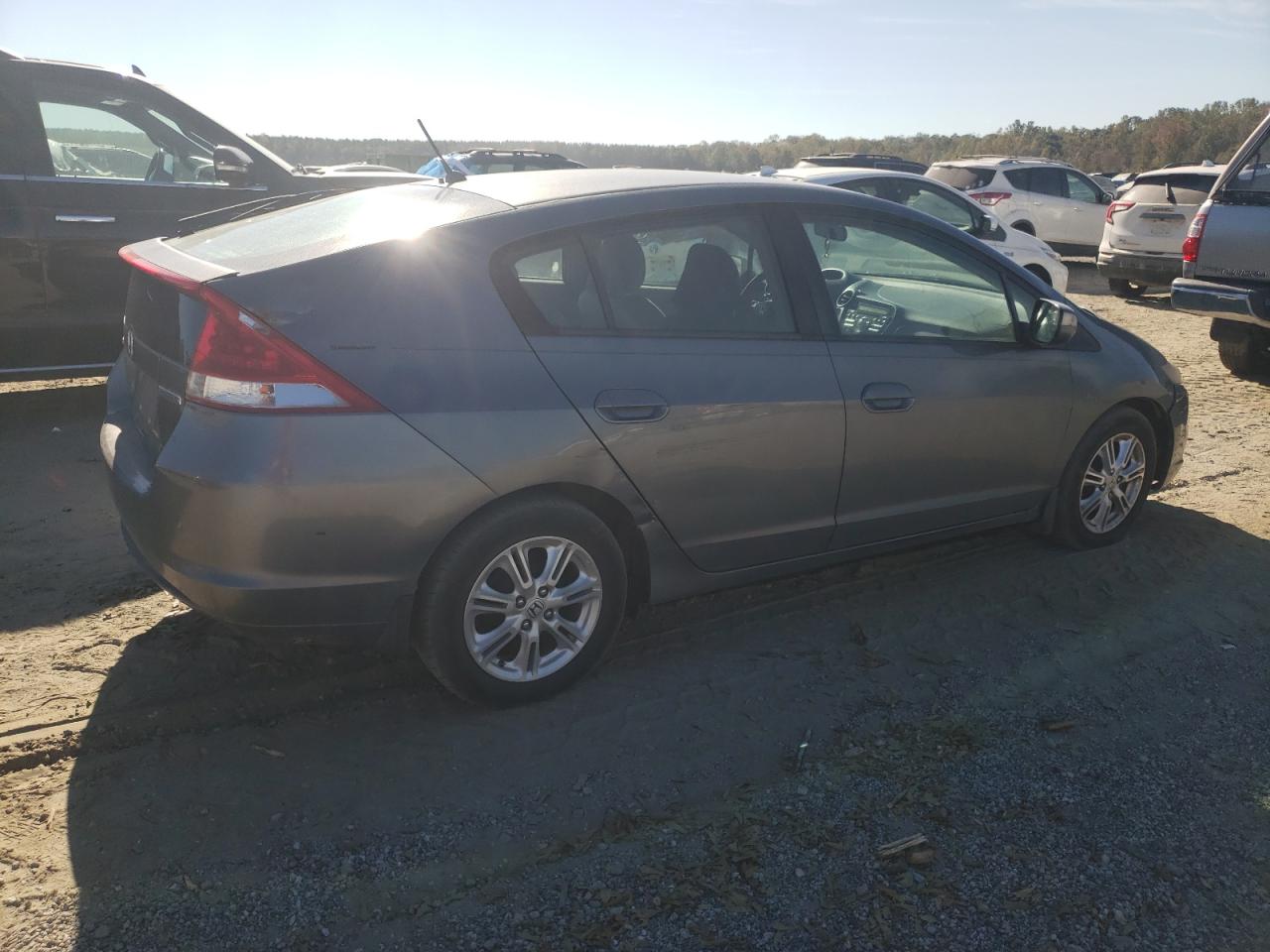2011 Honda Insight VIN JHMZE2H77BS004641 Copart auction photo, water/flood damage thumbnail 3