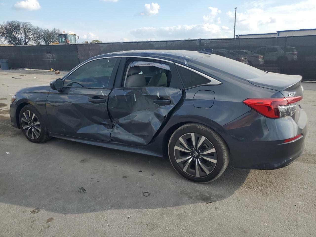 2024 Honda Civic VIN 2HGFE1F75RH318633 Copart auction photo, side / minor dent/scratches damage thumbnail 2