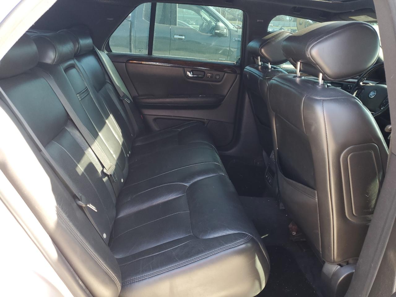 2007 Cadillac DTS VIN 1G6KD57Y87U140129 Copart auction photo, minor dent/scratches damage thumbnail 10