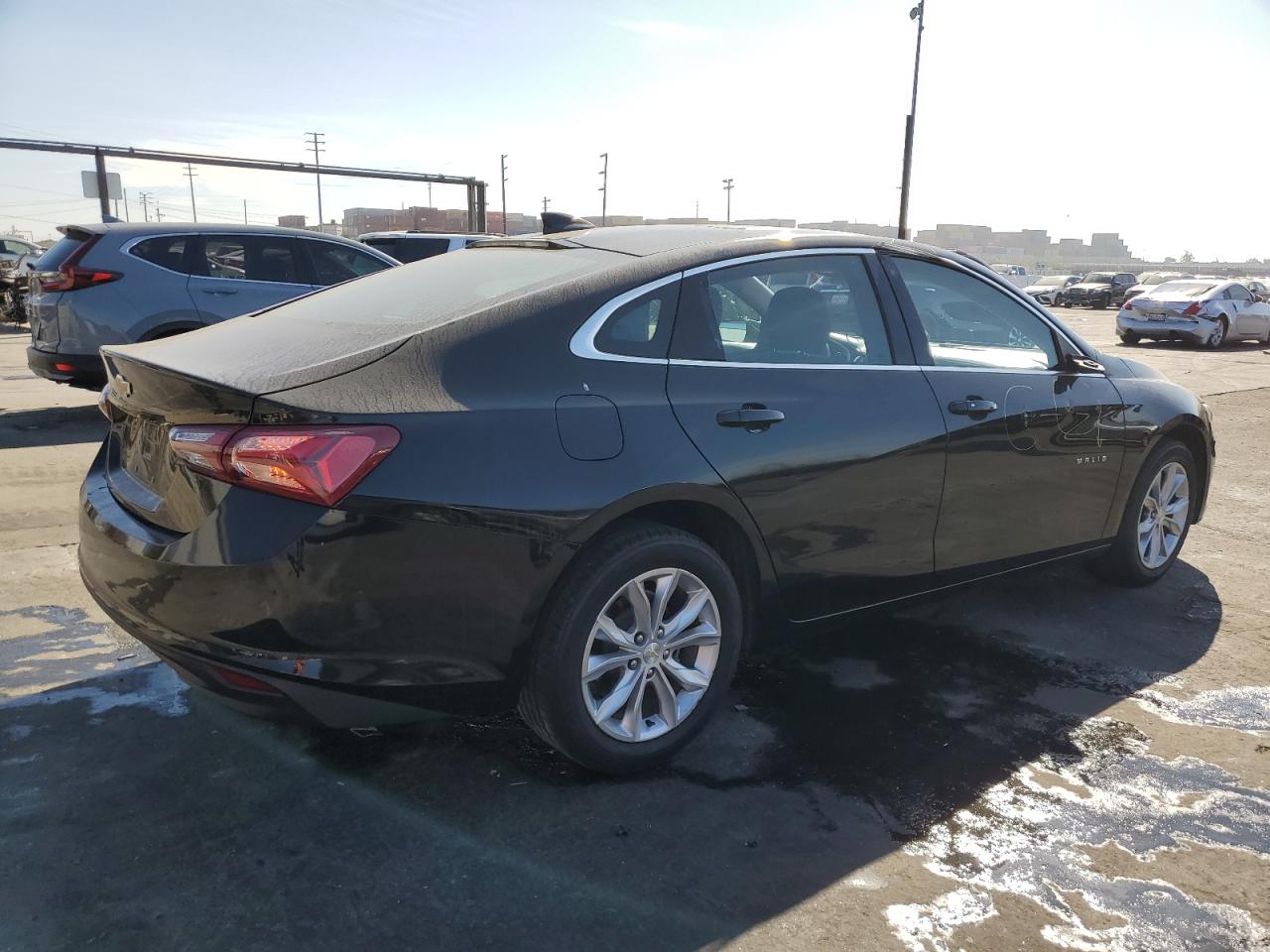 2020 Chevrolet Malibu VIN 1G1ZD5ST3LF011259 Copart auction photo, vandalism / all over damage thumbnail 3