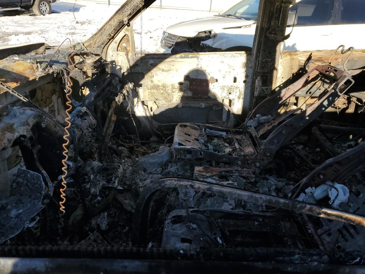 2007 Chevrolet Silverado VIN 2GCEK13M471548098 Copart auction photo, burn damage thumbnail 7