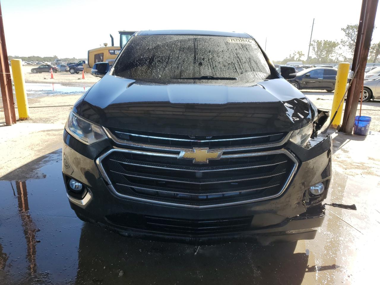 2018 Chevrolet Traverse VIN 1GNERGKW3JJ190921 Copart auction photo, front end / side damage thumbnail 5