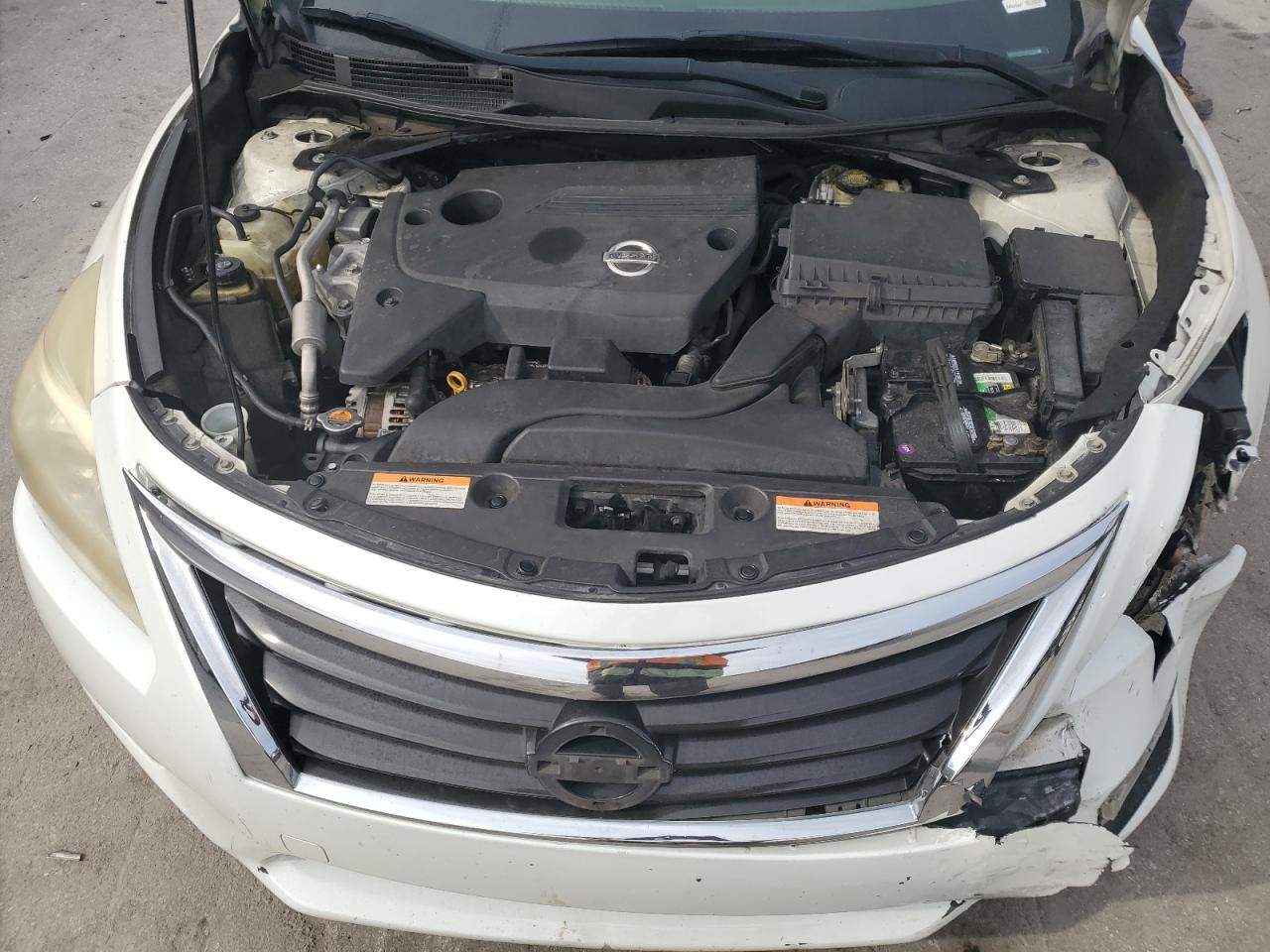 2015 Nissan Altima VIN 1N4AL3AP4FC111592 Copart auction photo, front end damage thumbnail 11