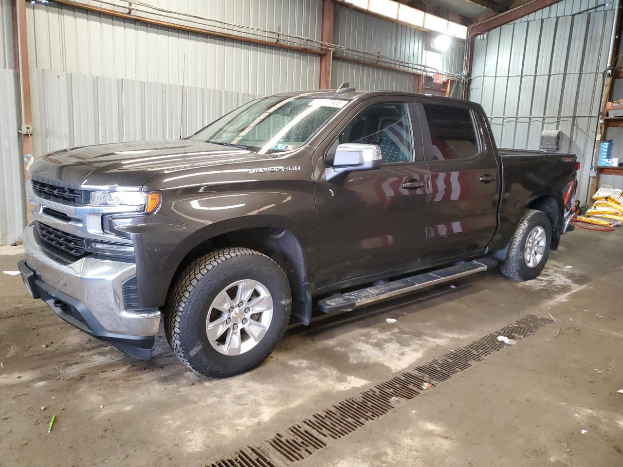 2021 Chevrolet Silverado VIN 1GCUYDED6MZ135451