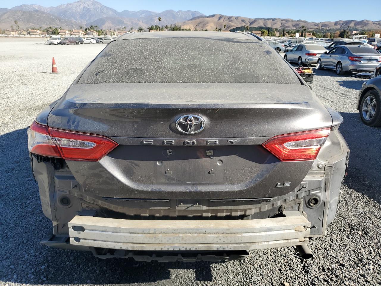 2018 Toyota Camry VIN 4T1B11HKXJU073867 Copart auction photo, all over damage thumbnail 6