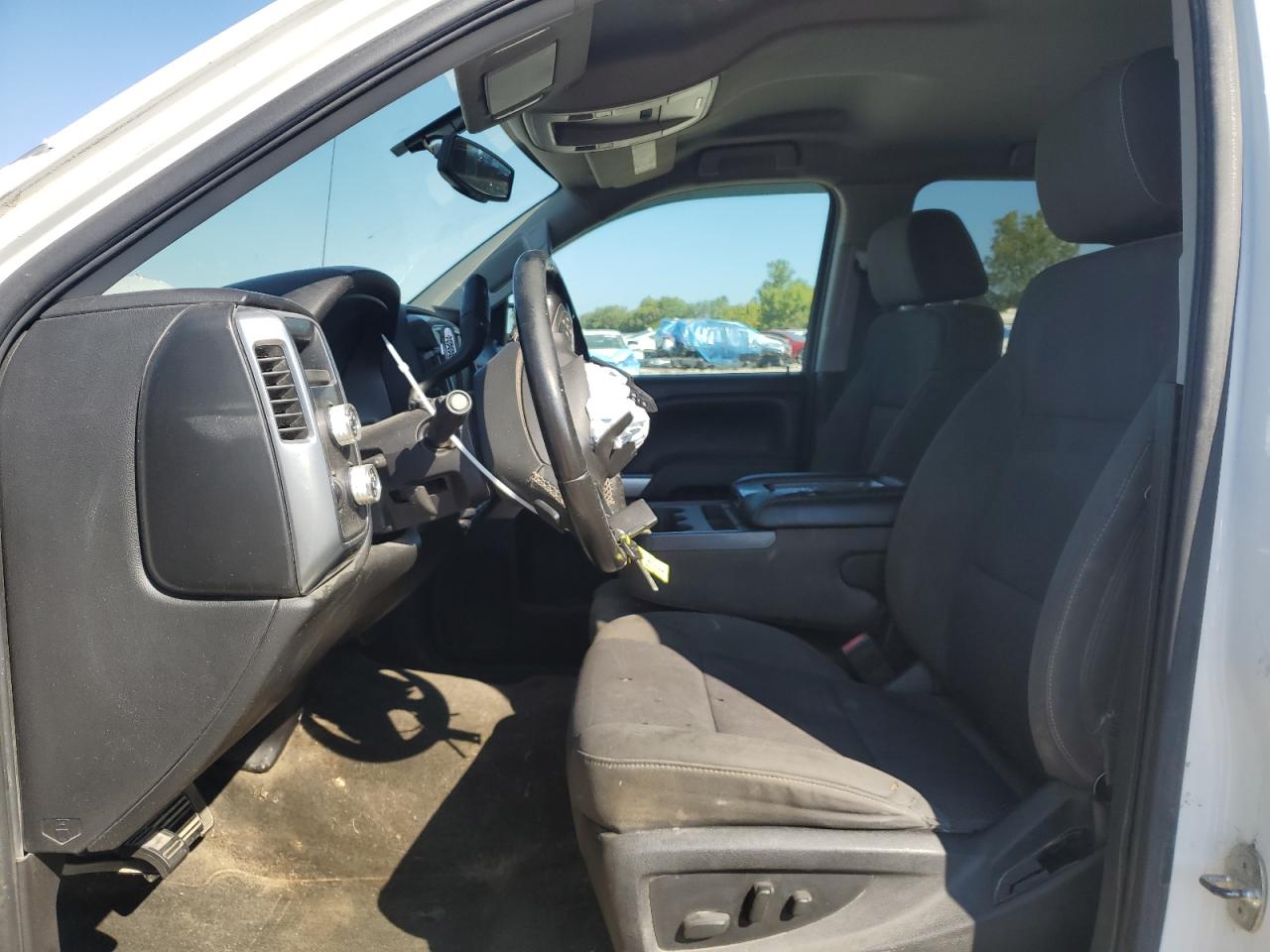 2015 Chevrolet Silverado VIN 3GCUKREC5FG219592 Copart auction photo, all over damage thumbnail 7