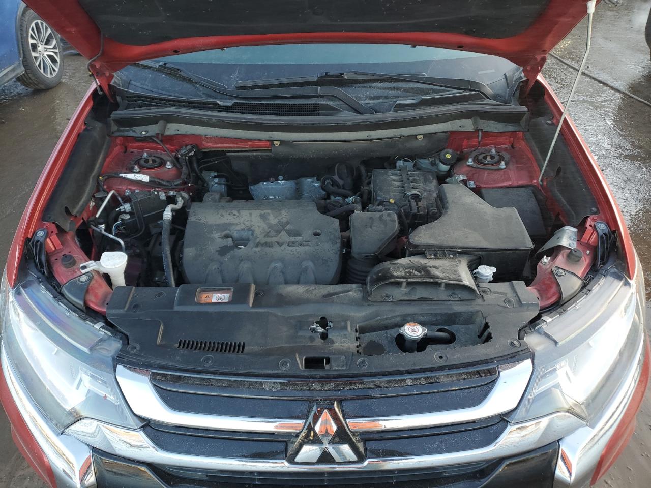 2018 Mitsubishi Outlander VIN JA4AZ3A35JZ064661 Copart auction photo, rear end / minor dent/scratches damage thumbnail 12