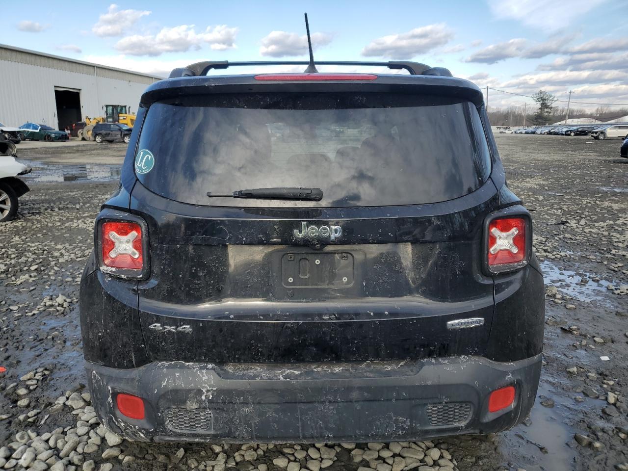 2015 Jeep Renegade VIN ZACCJBBT9FPB86637 Copart auction photo, front end damage thumbnail 6