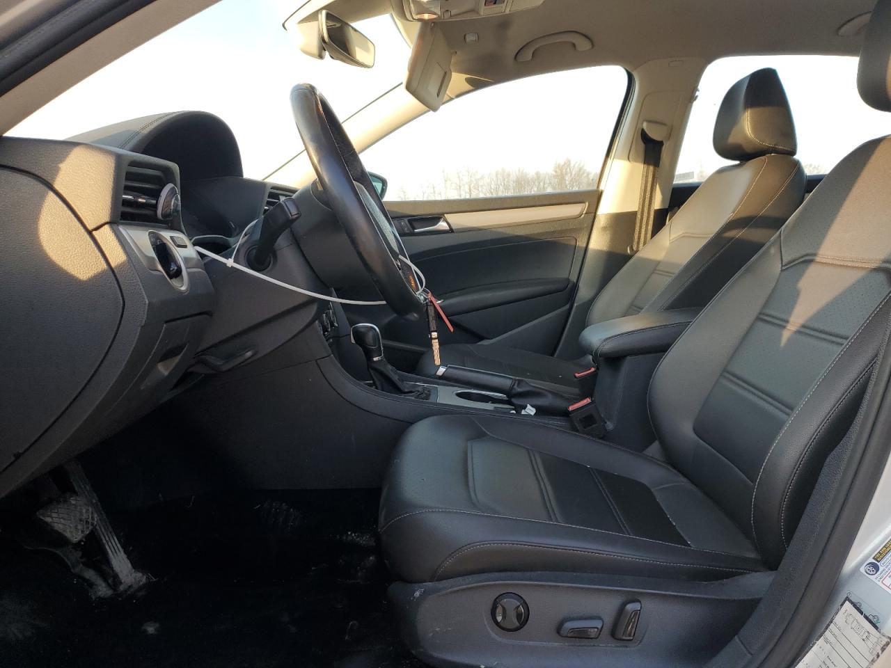 2020 Volkswagen Passat VIN 1VWSA7A32LC015882 Copart auction photo, rear end / front end damage thumbnail 7
