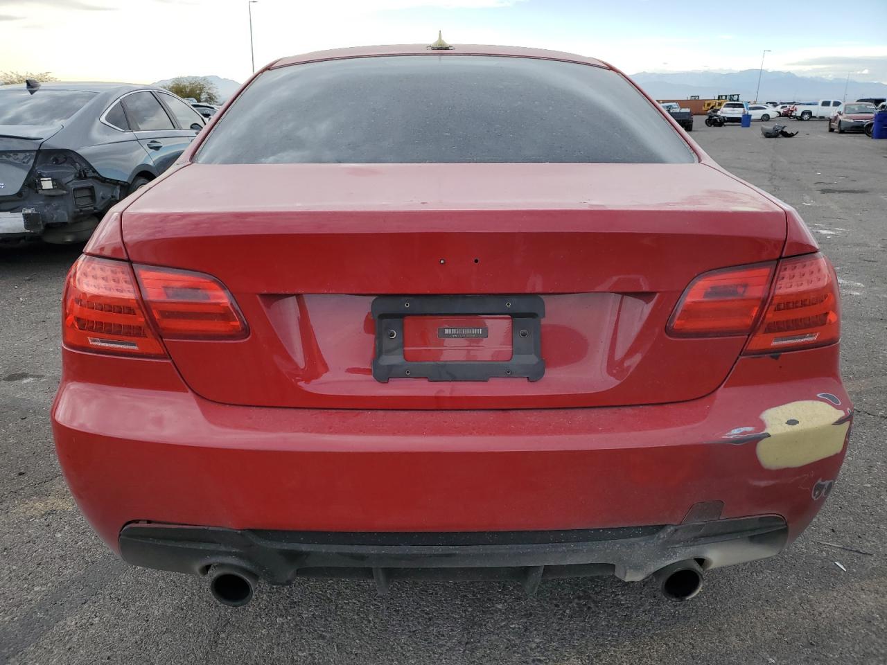 2012 BMW 3er VIN WBAKG1C53CE839842 Copart auction photo, all over damage thumbnail 6