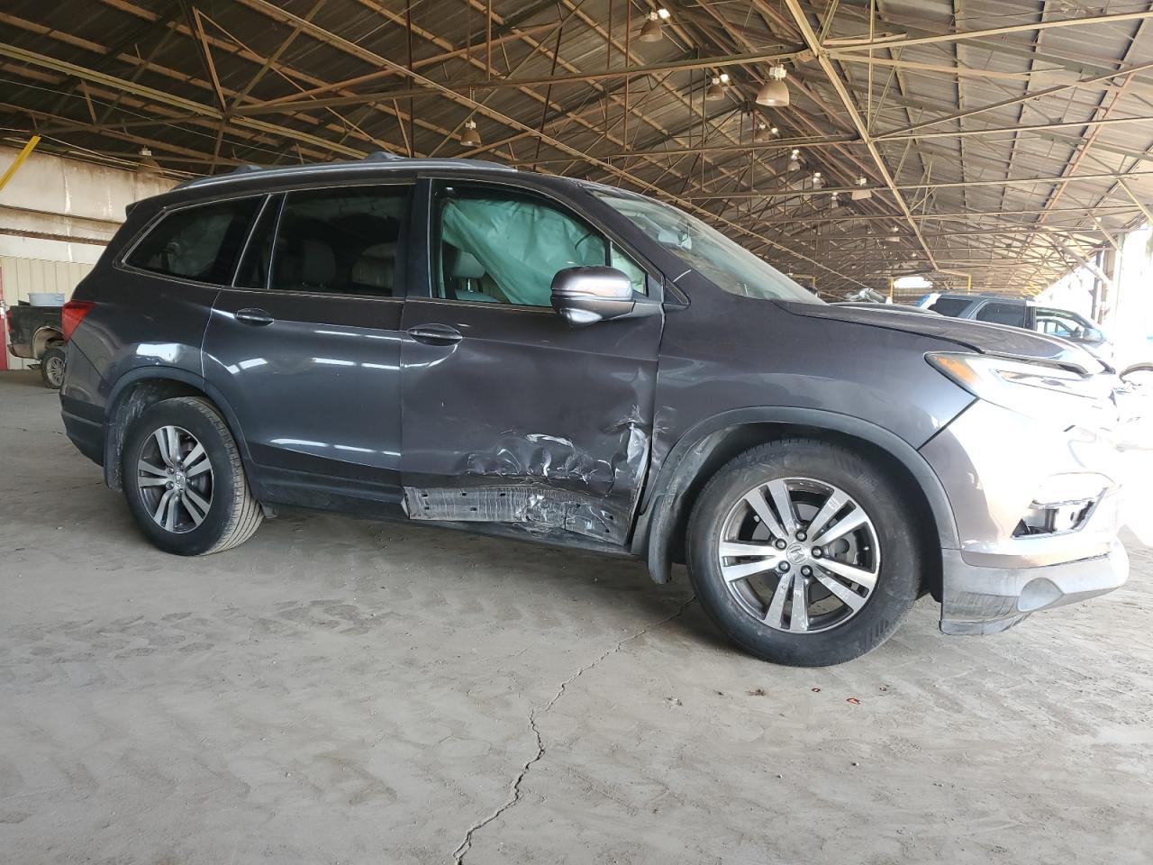 2016 Honda Pilot VIN 5FNYF5H70GB028361 Copart auction photo, side / front end damage thumbnail 4